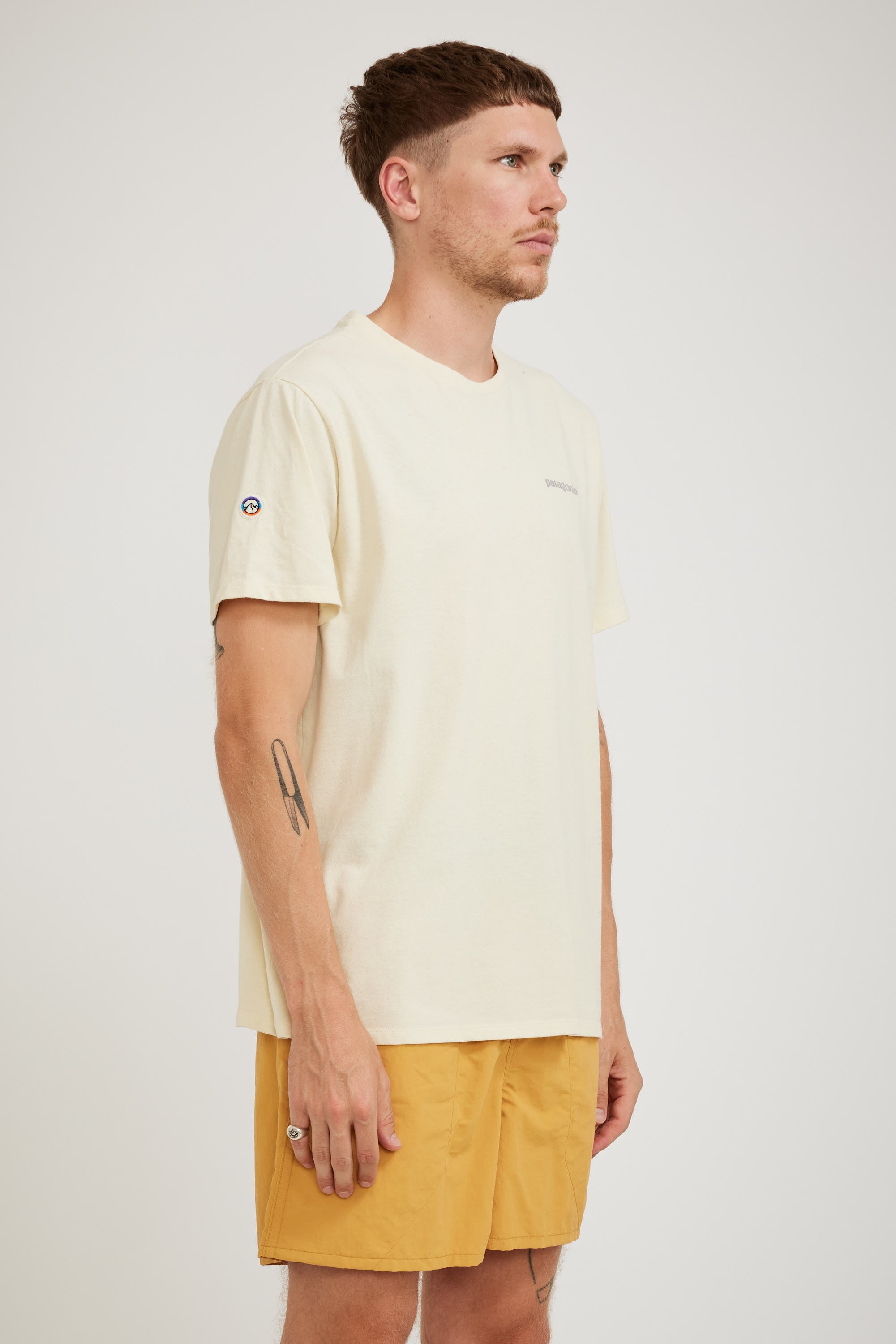 Patagonia | Fitz Roy Icon Responsibili-Tee Birch White | Maplestore