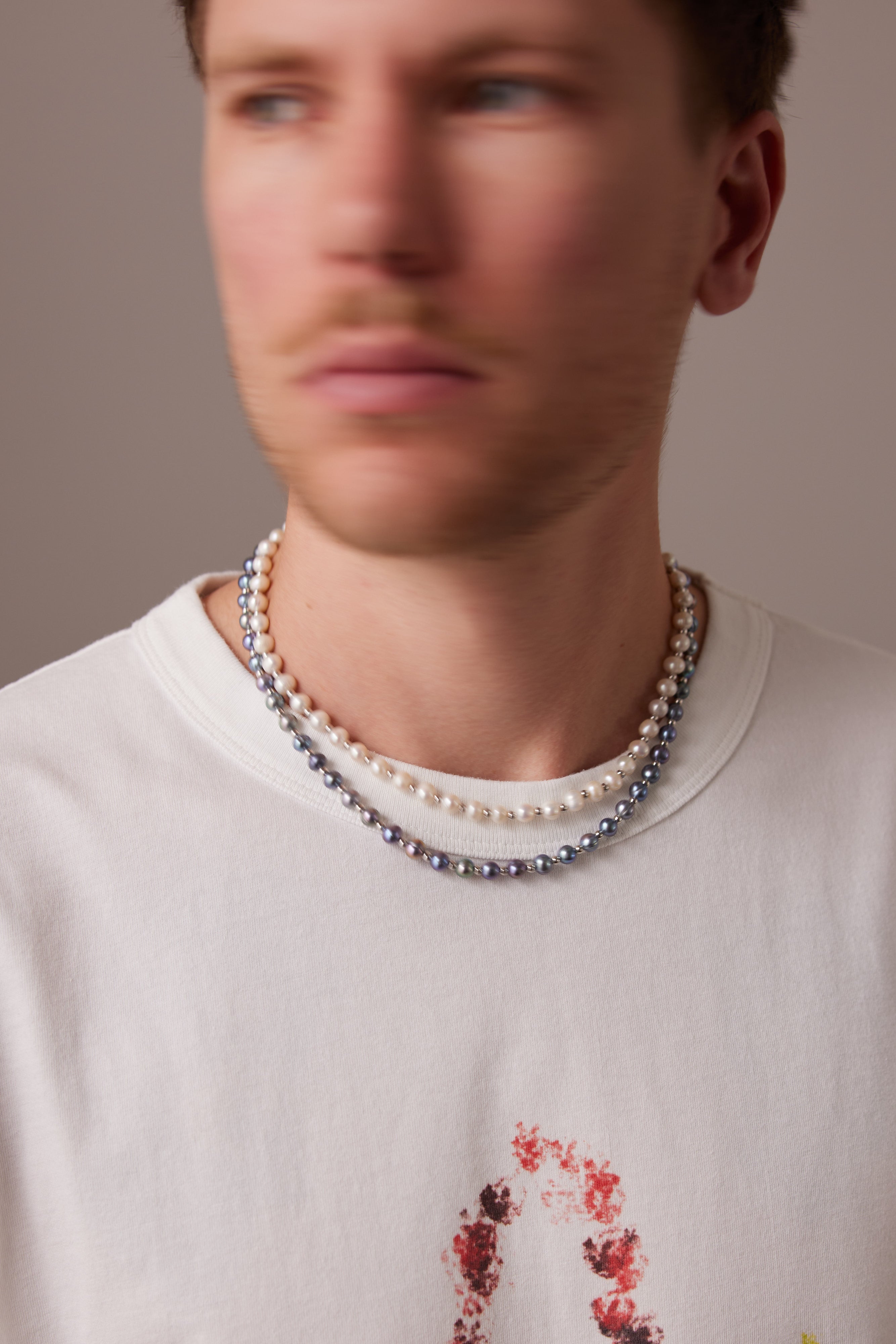 JOYE | White Pearl Necklace | Maplestore