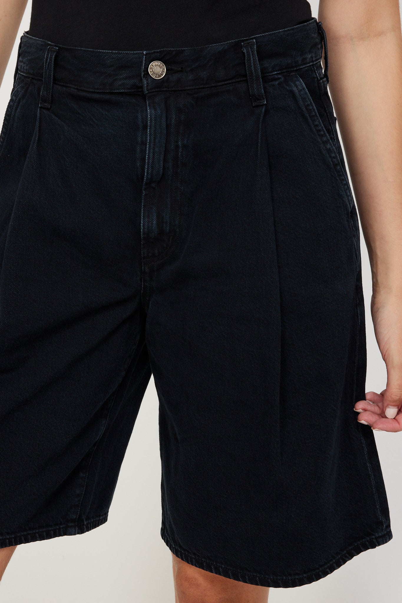 Agolde | Ellis Trouser Short Crushed | Maplestore