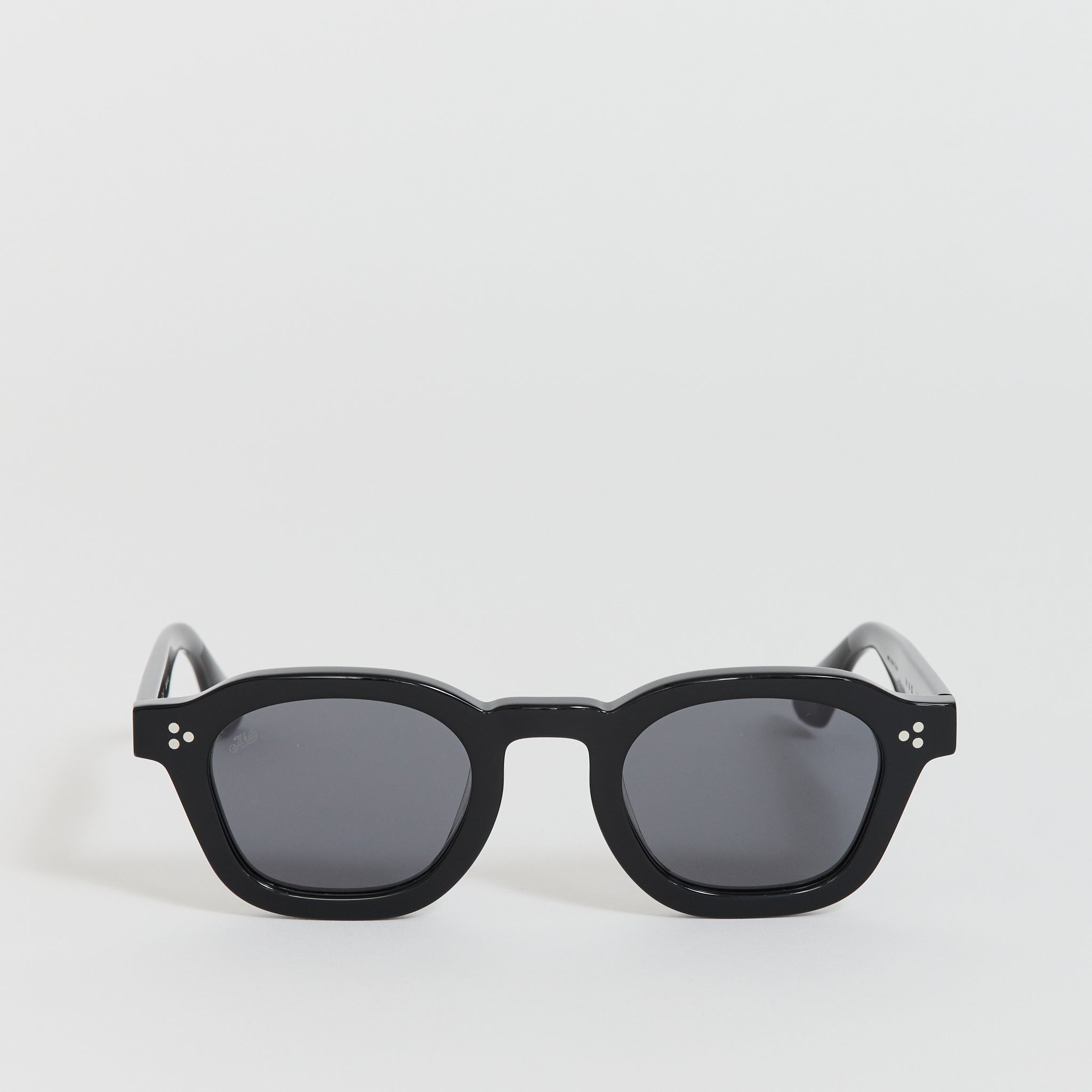 Logos Black/Black