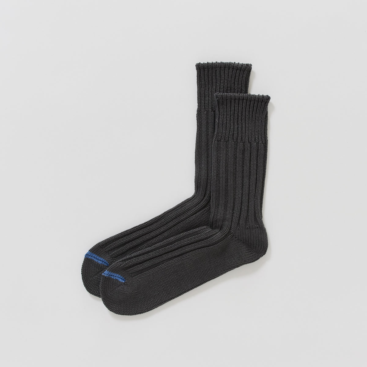 Rototo | Chunky Ribbed Crew Socks Charcoal | Maplestore
