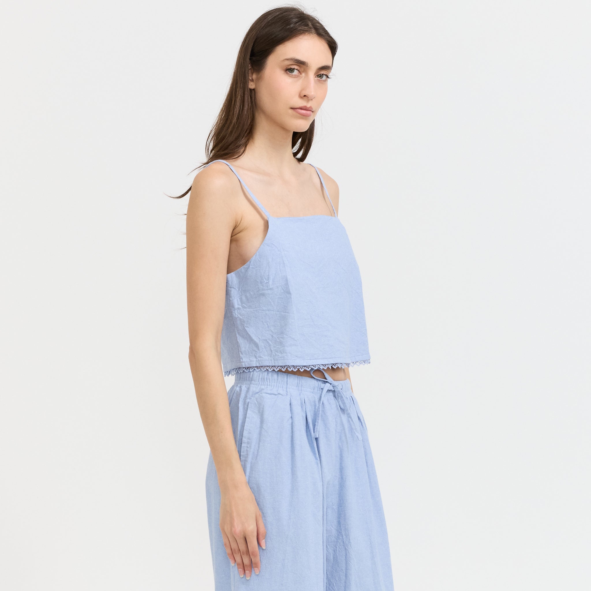 Feoly Cropped Cami Azurin