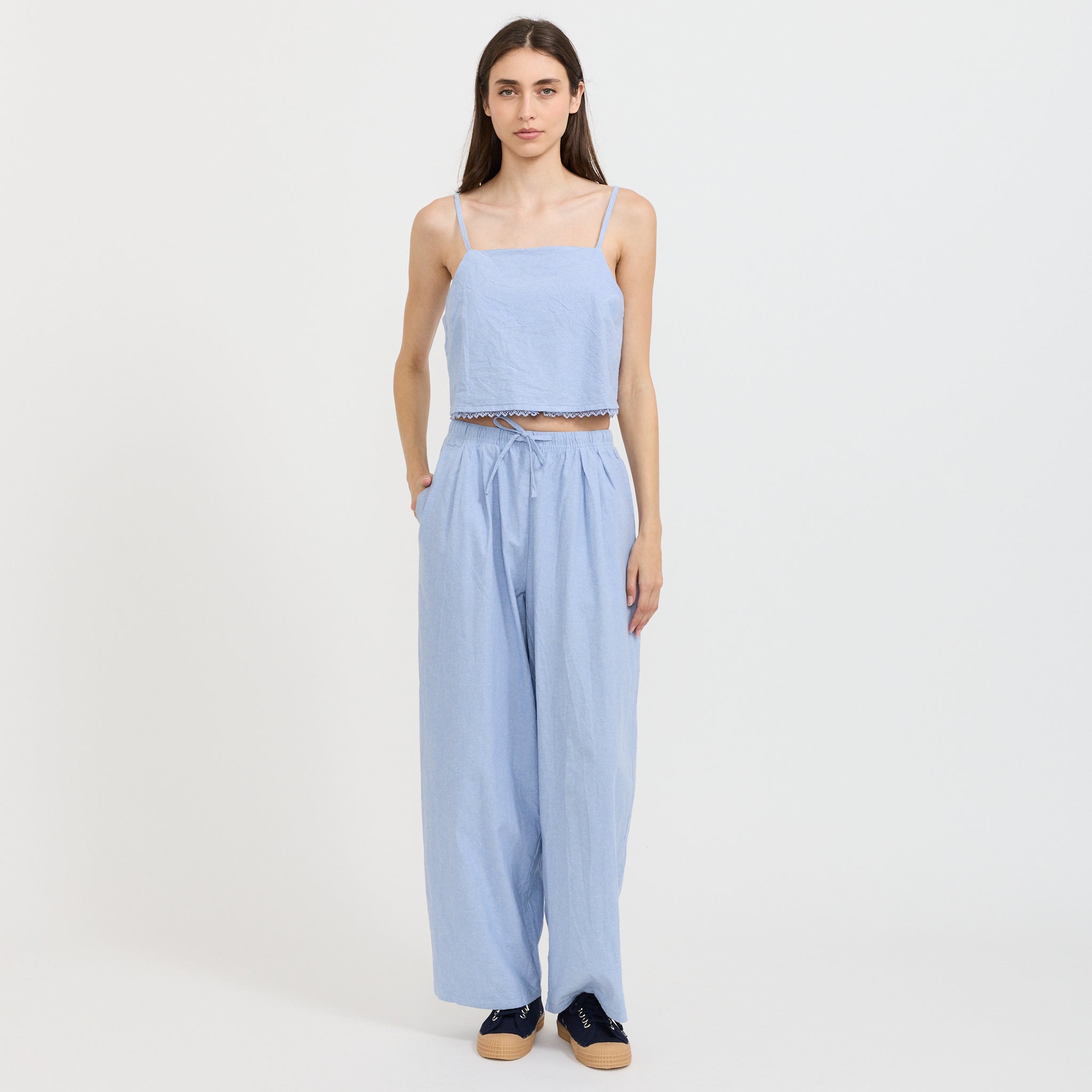 Feoly Cropped Cami Azurin