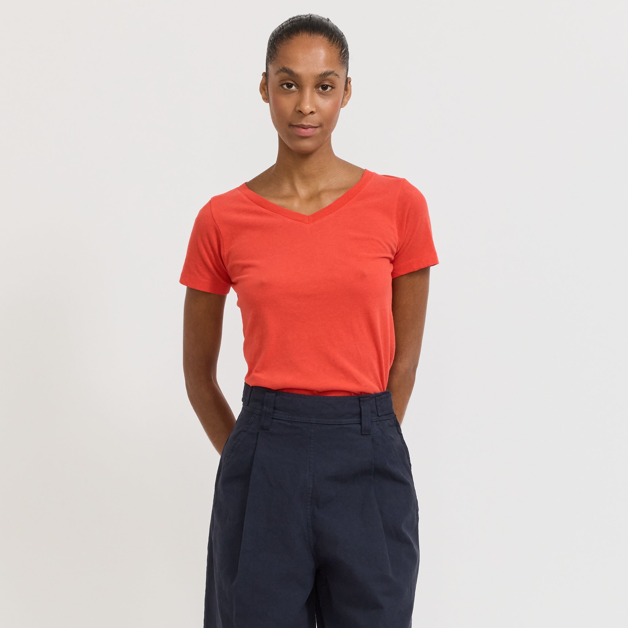 Gamipy V Neck T-Shirt Strawberry