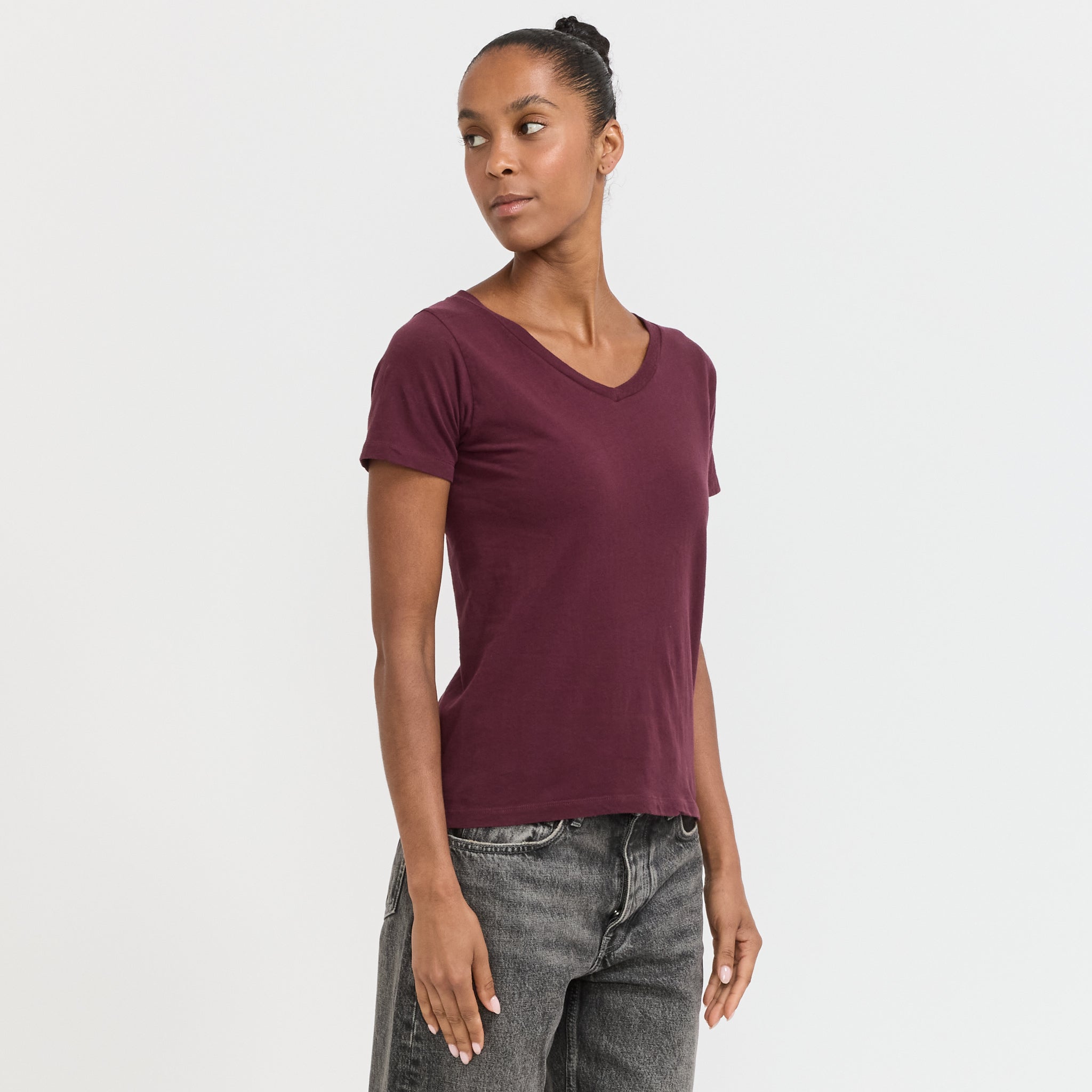 American Vintage | Gamipy V-Neck T-Shirt Mahogany | Maplestore