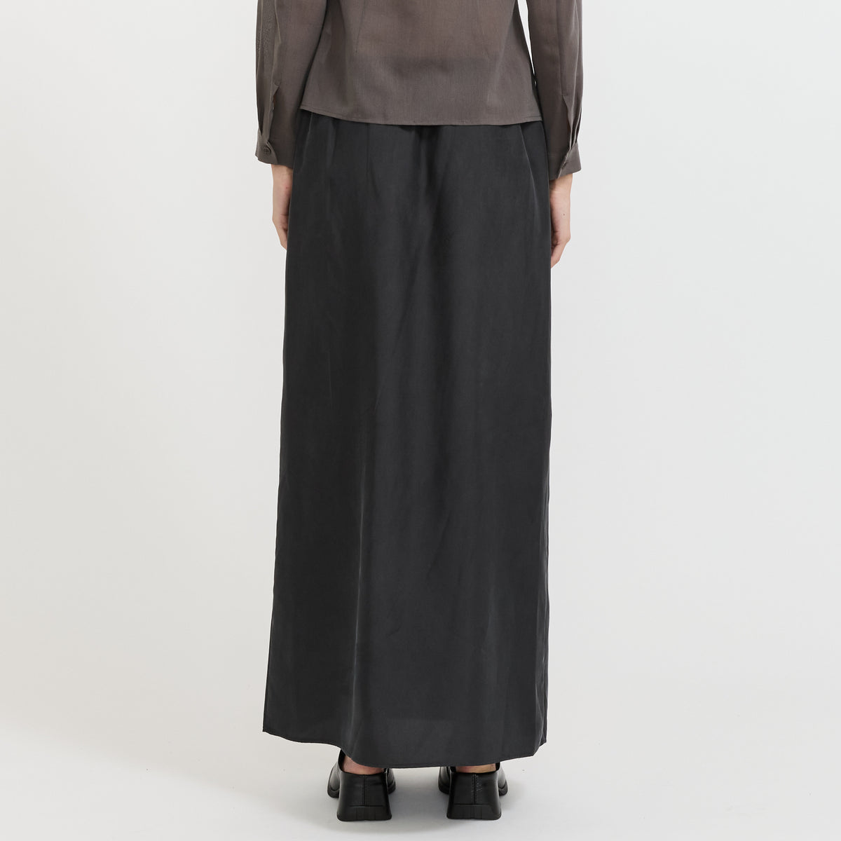 Cupro Banding Skirt Charcoal