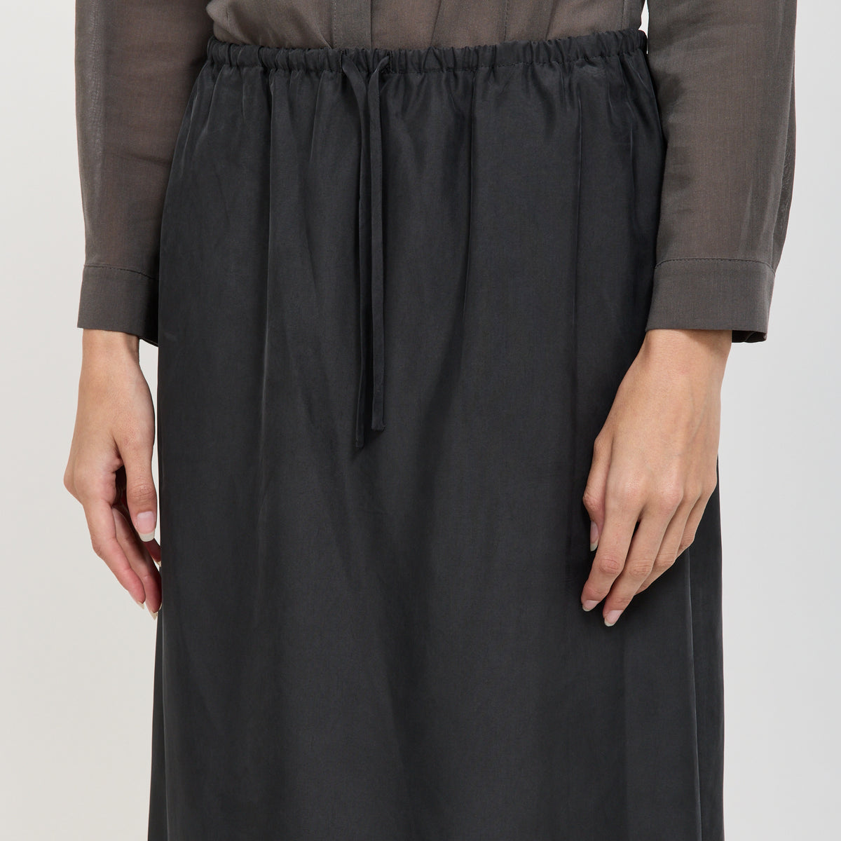 Cupro Banding Skirt Charcoal