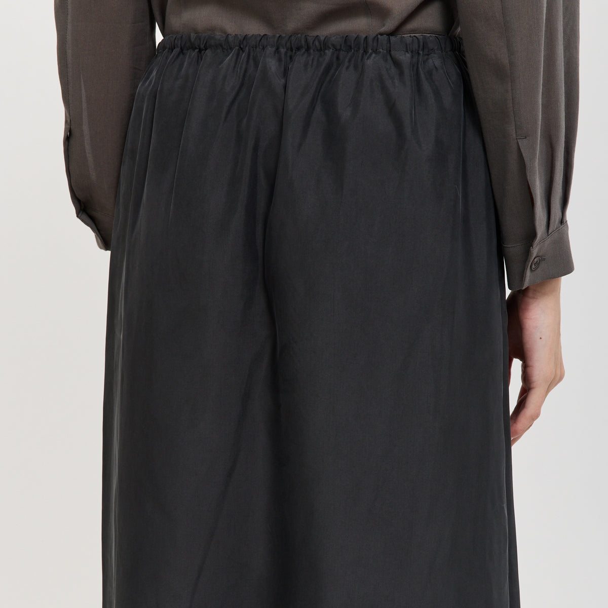Cupro Banding Skirt Charcoal