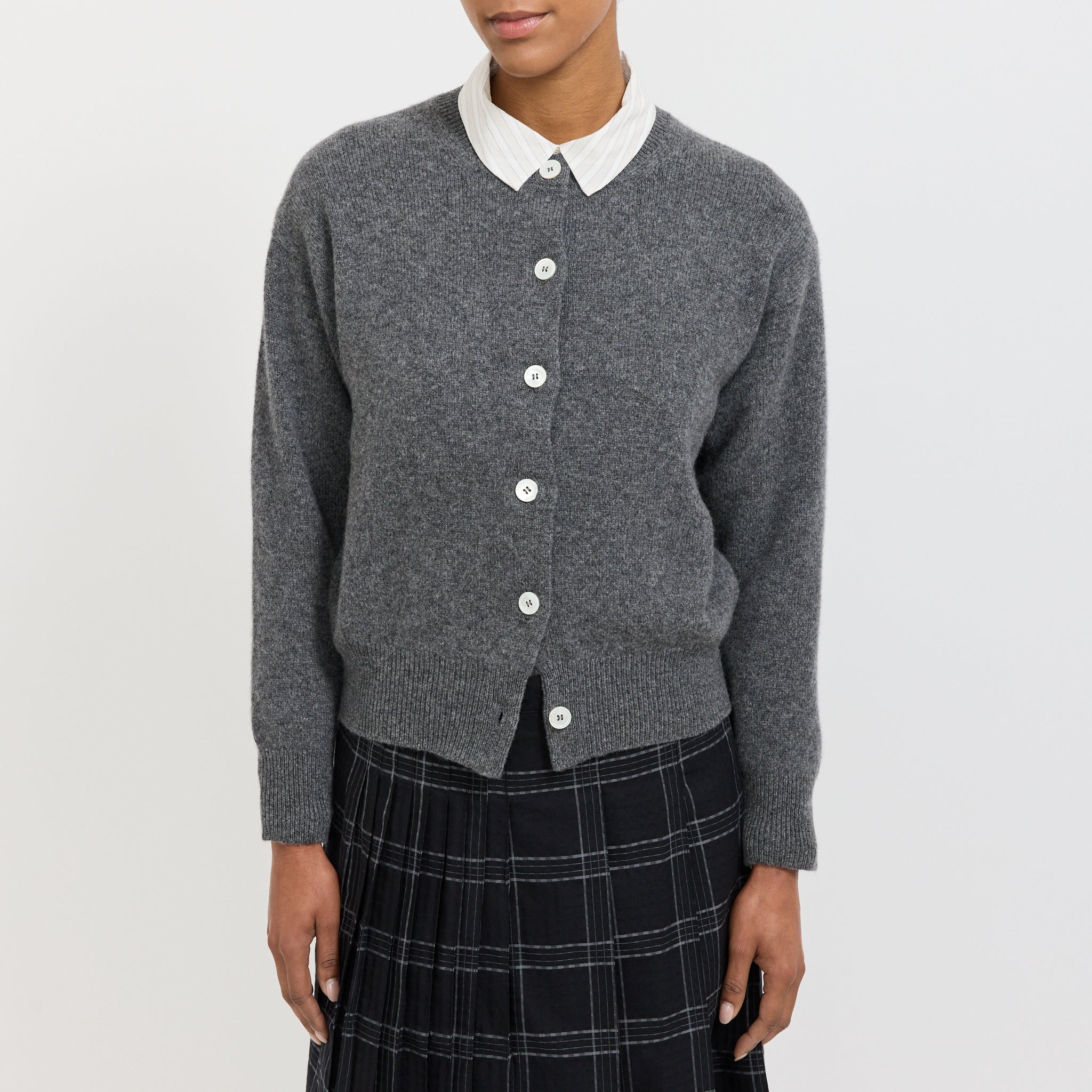 Ada Crewneck Cardigan Derby Grey