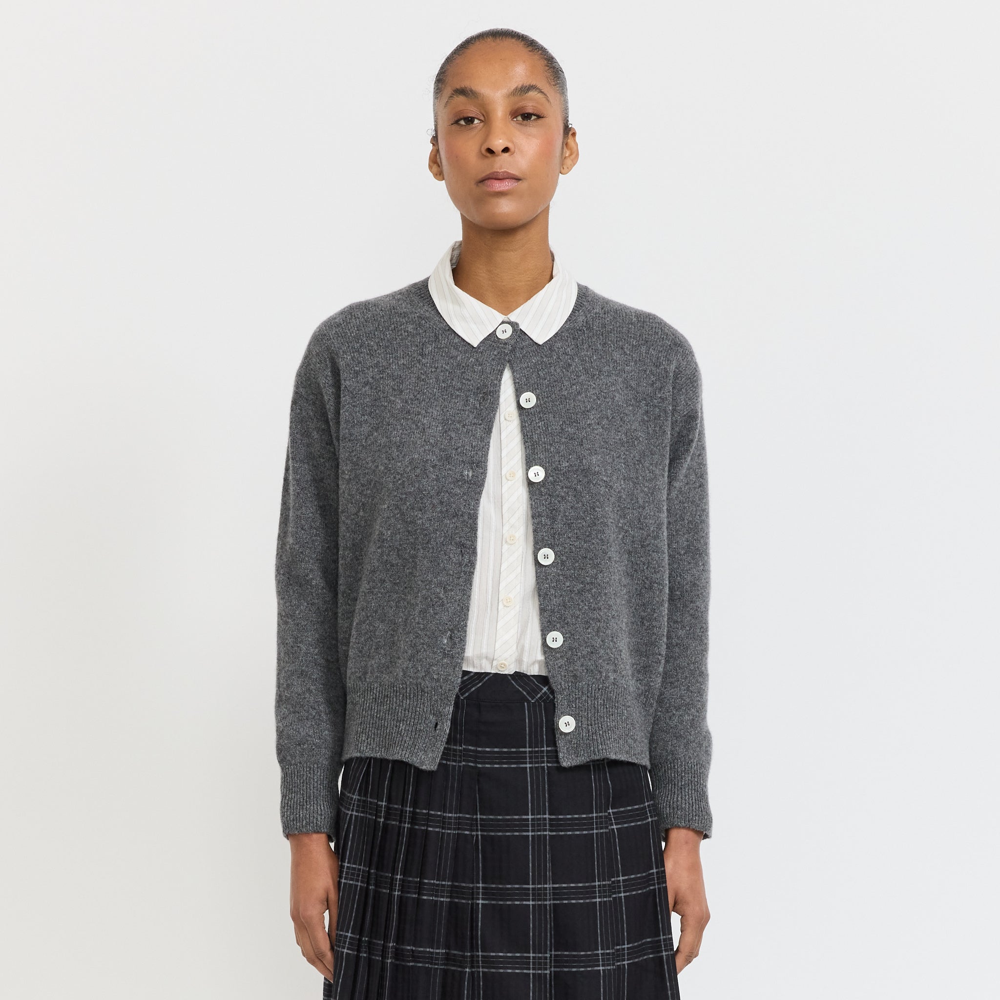 Ada Crewneck Cardigan Derby Grey
