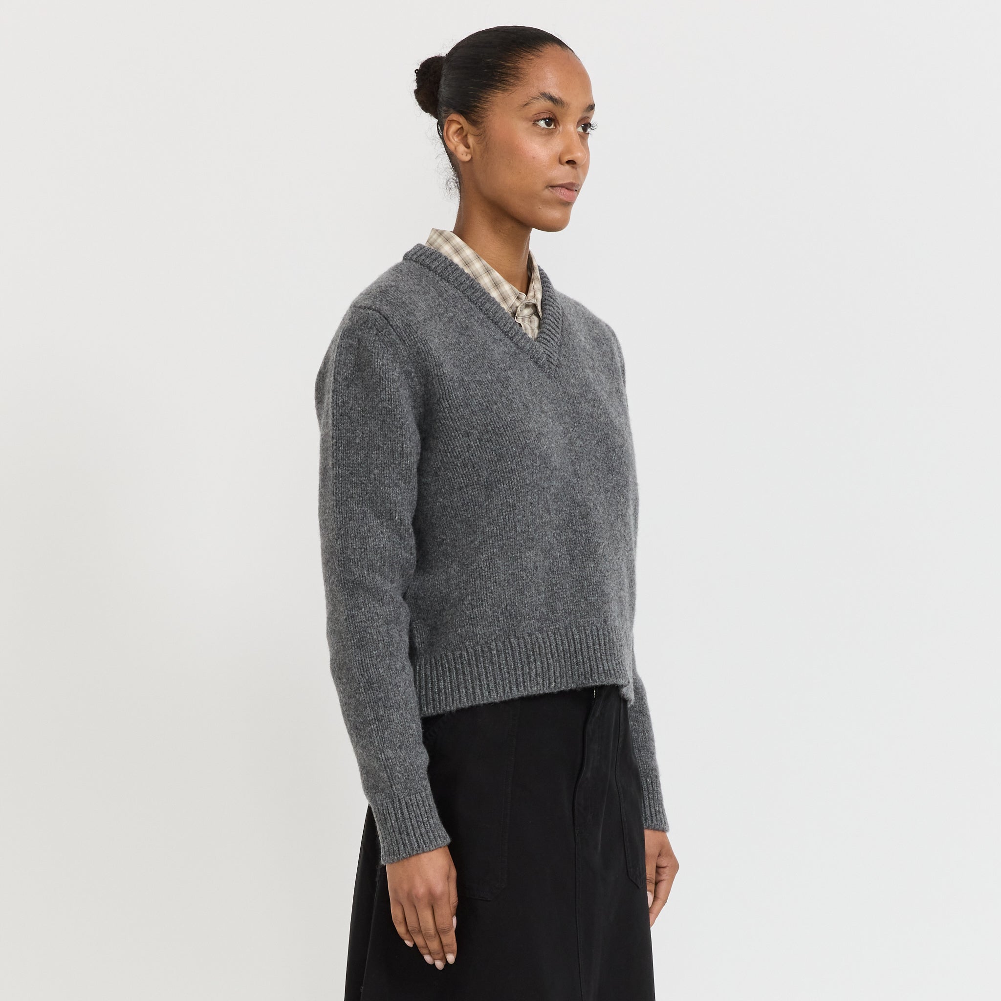 Glenn V-Neck Derby Grey