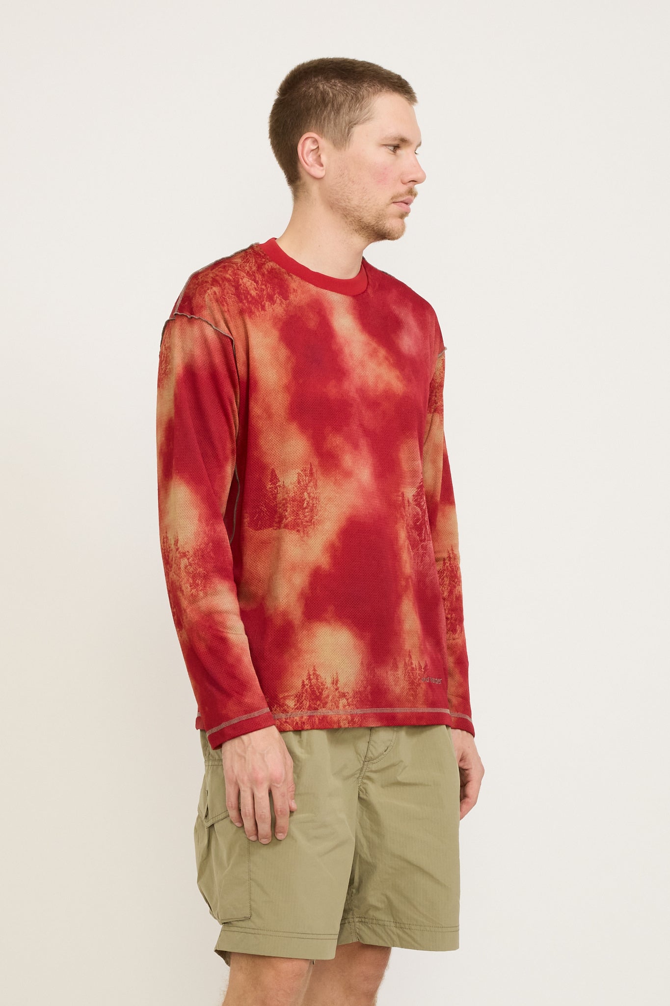 And Wander | Printed Octa Pullover Red | Maplestore