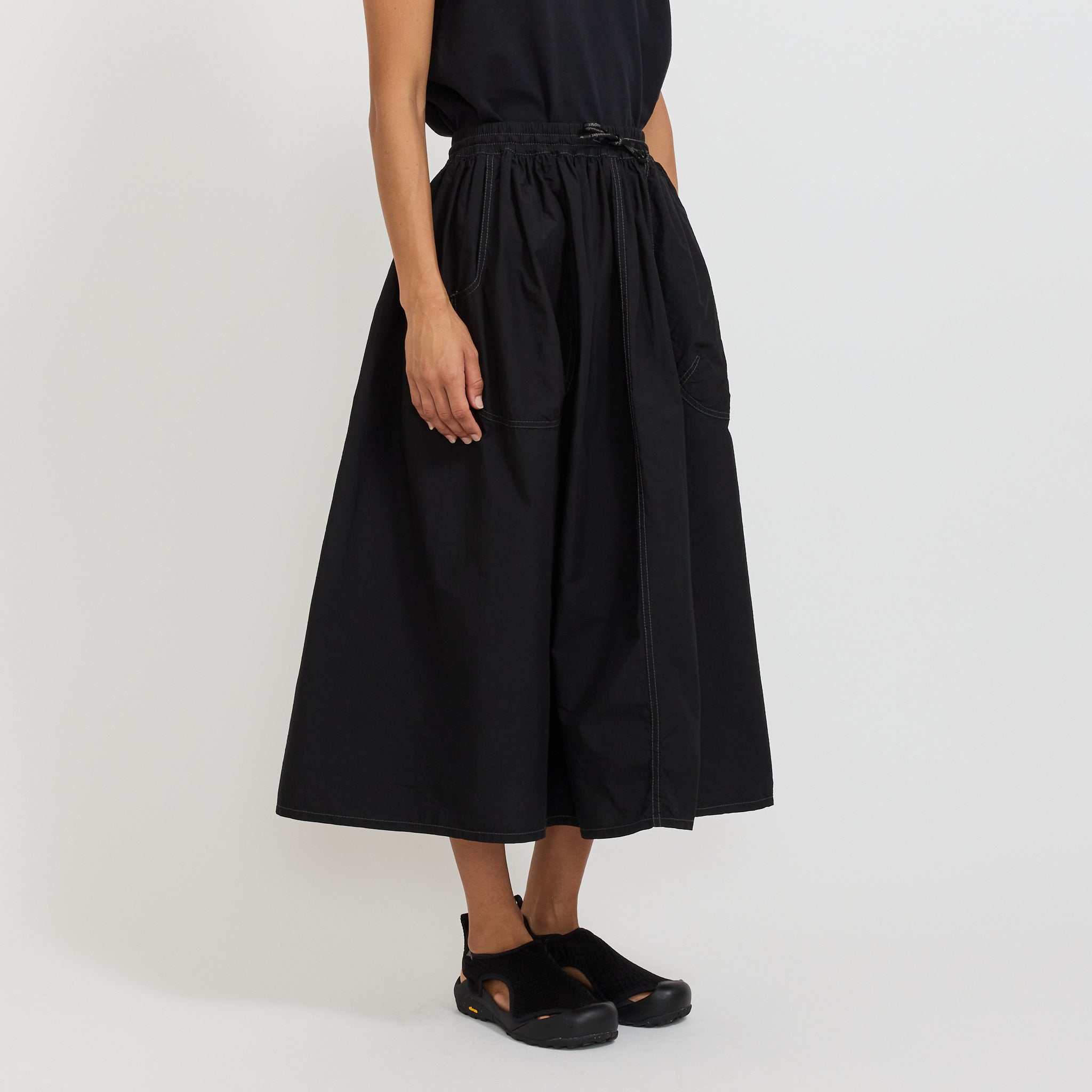 And Wander | Cordura Cotton Rip Skirt Black | Maplestore