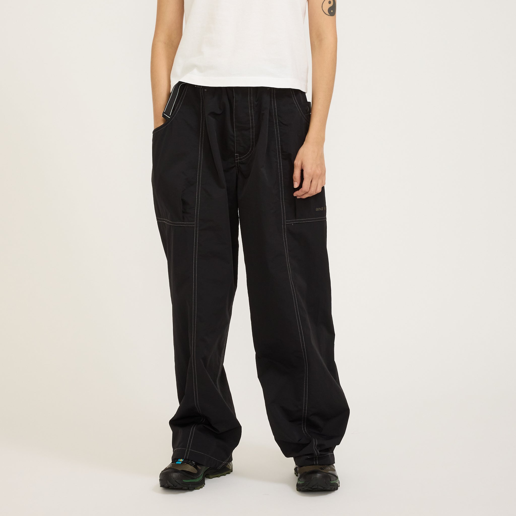 And Wander | Crinkled Nylon Pants Black Womens | Maplestore