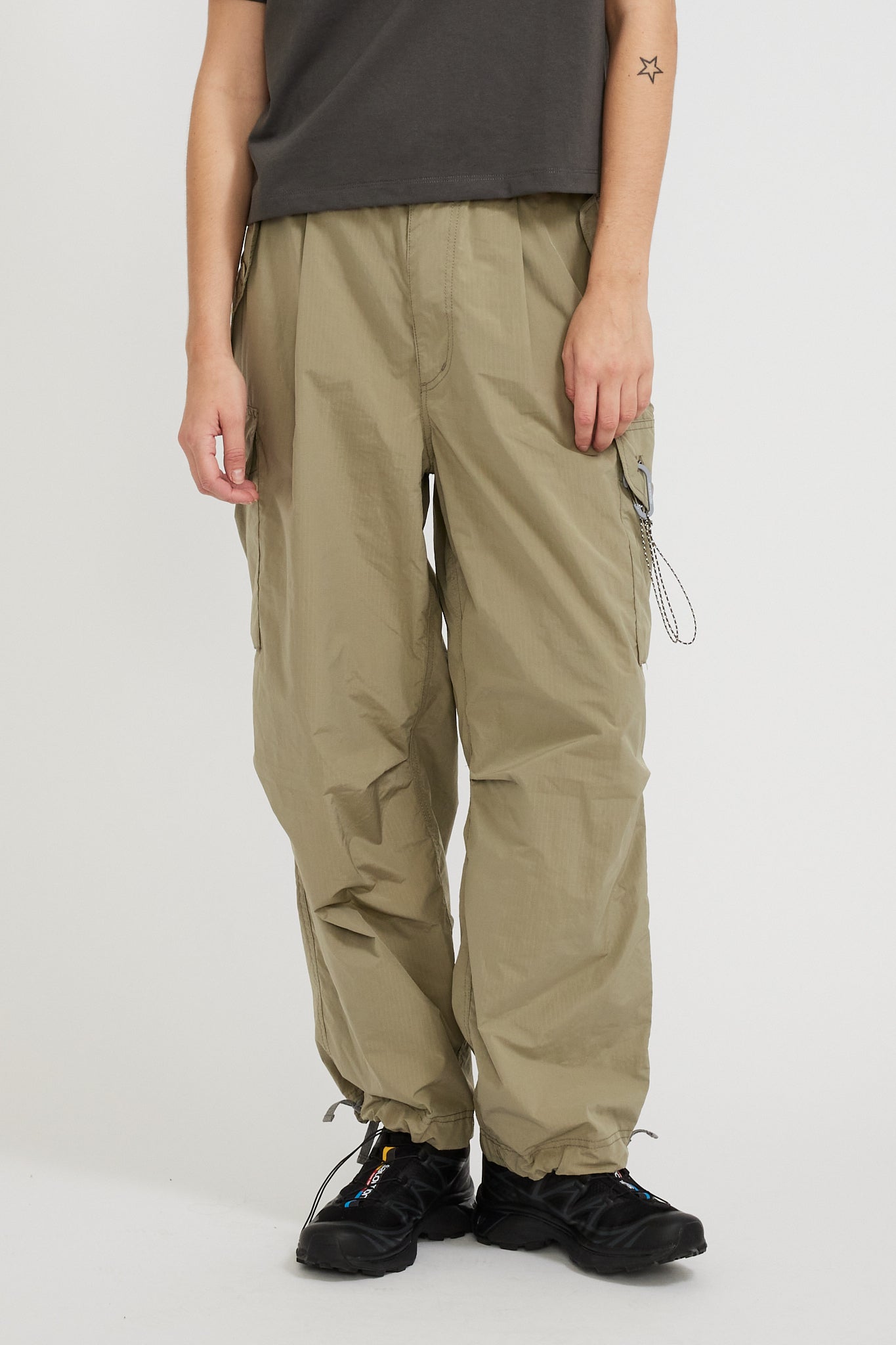 And Wander | Oversized Cargo Pants Light Beige Womens | Maplestore