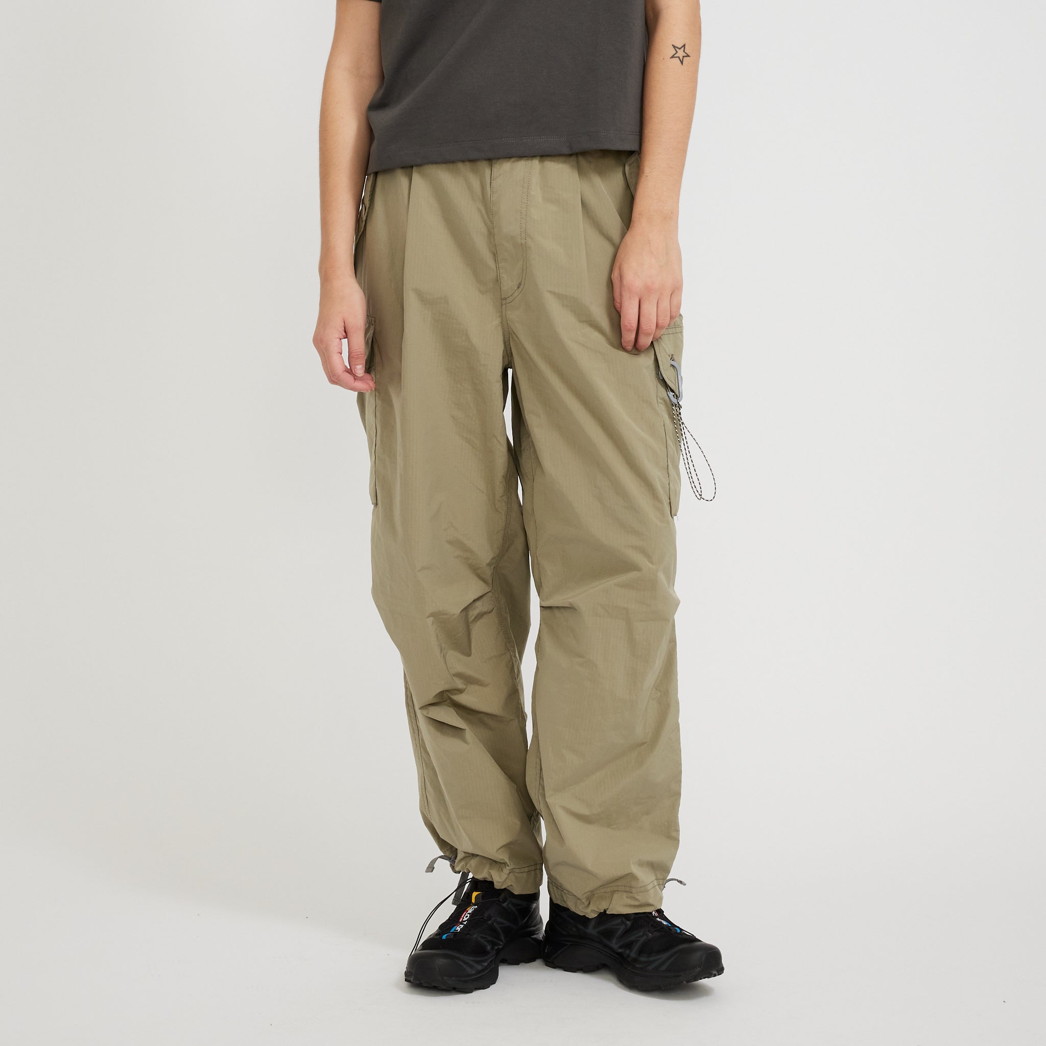 And Wander | Oversized Cargo Pants Light Beige Womens | Maplestore
