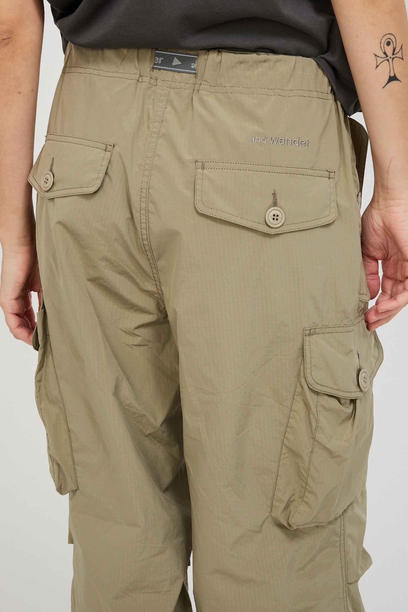 And Wander | Oversized Cargo Pants Light Beige Womens | Maplestore