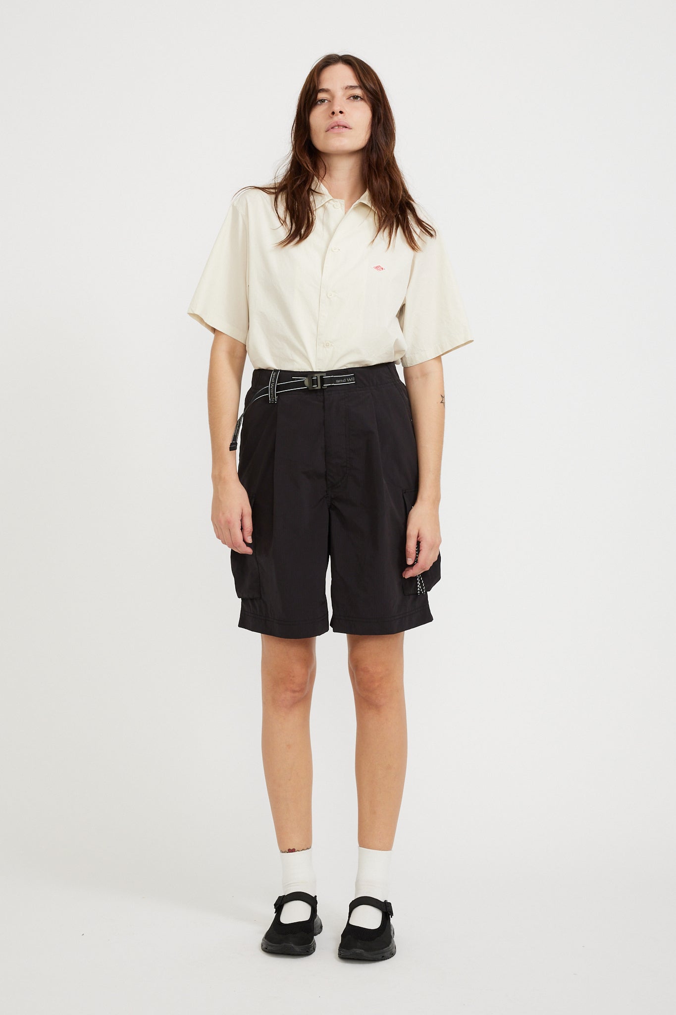 And Wander | Oversized Cargo Short Pants Black Womens | Maplestore