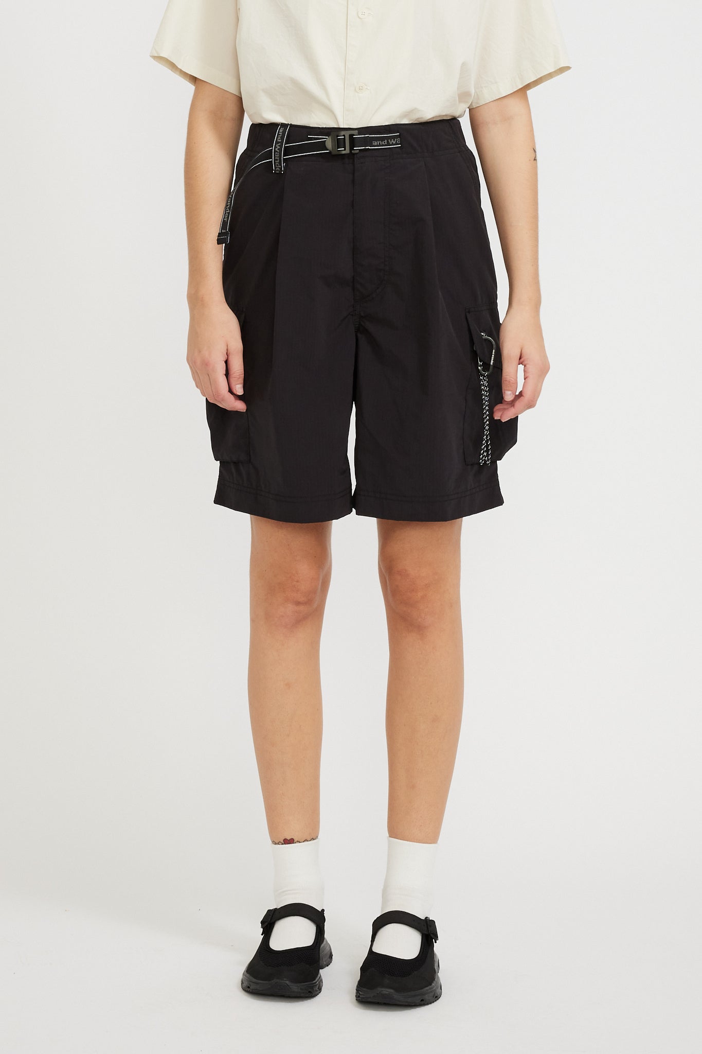 And Wander | Oversized Cargo Short Pants Black Womens | Maplestore