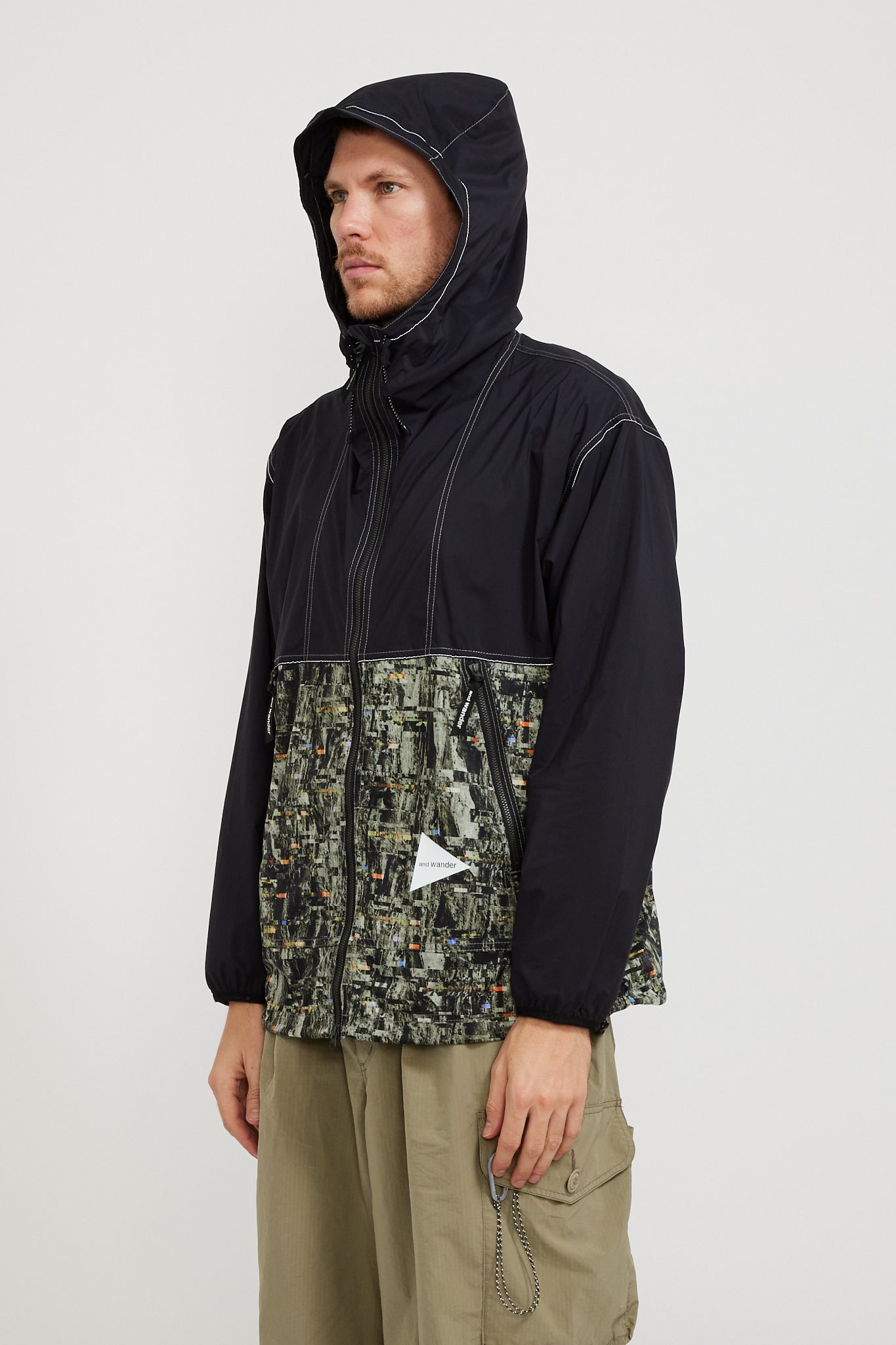 And Wander | PERTEX Printed Wind Jacket Black | Maplestore