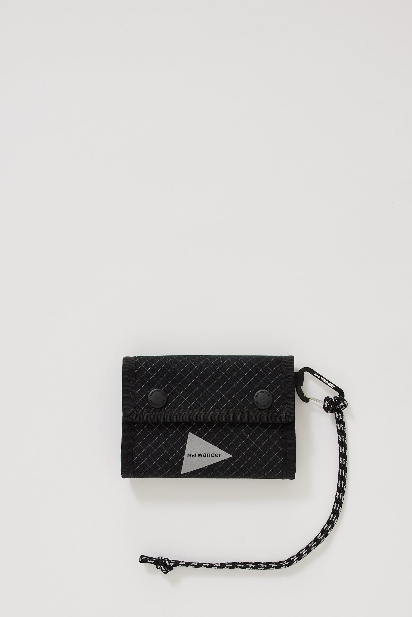 And Wander | Reflective Rip Wallet Black | Maplestore