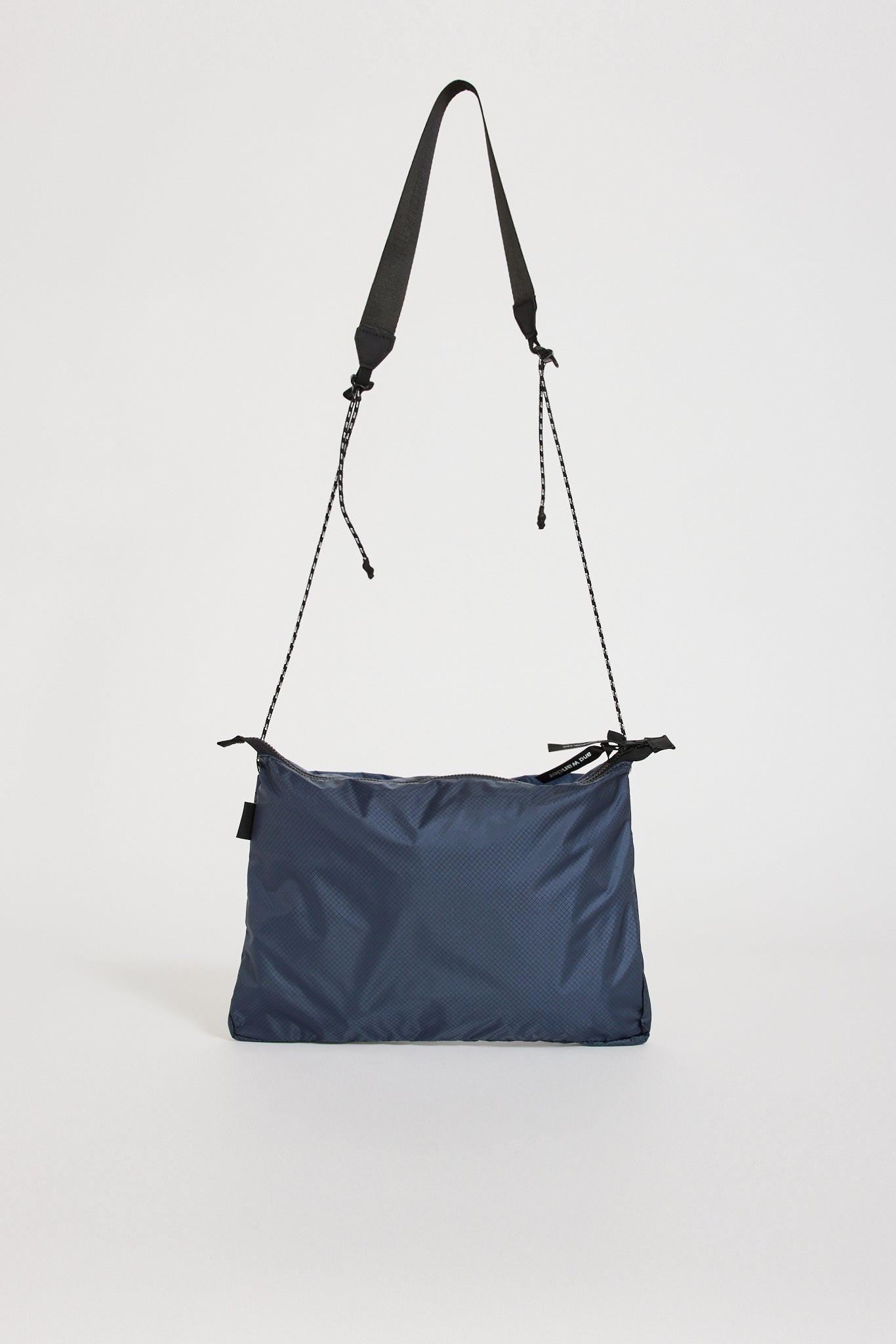 And Wander | Sil Sacoche Blue | Maplestore