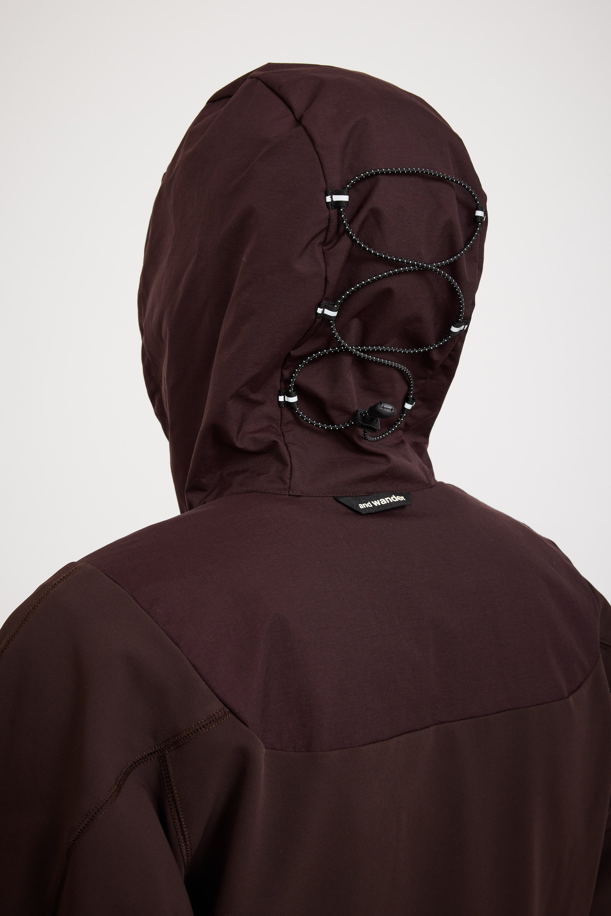 And Wander | Stretch Shell Jacket Bordeaux | Maplestore