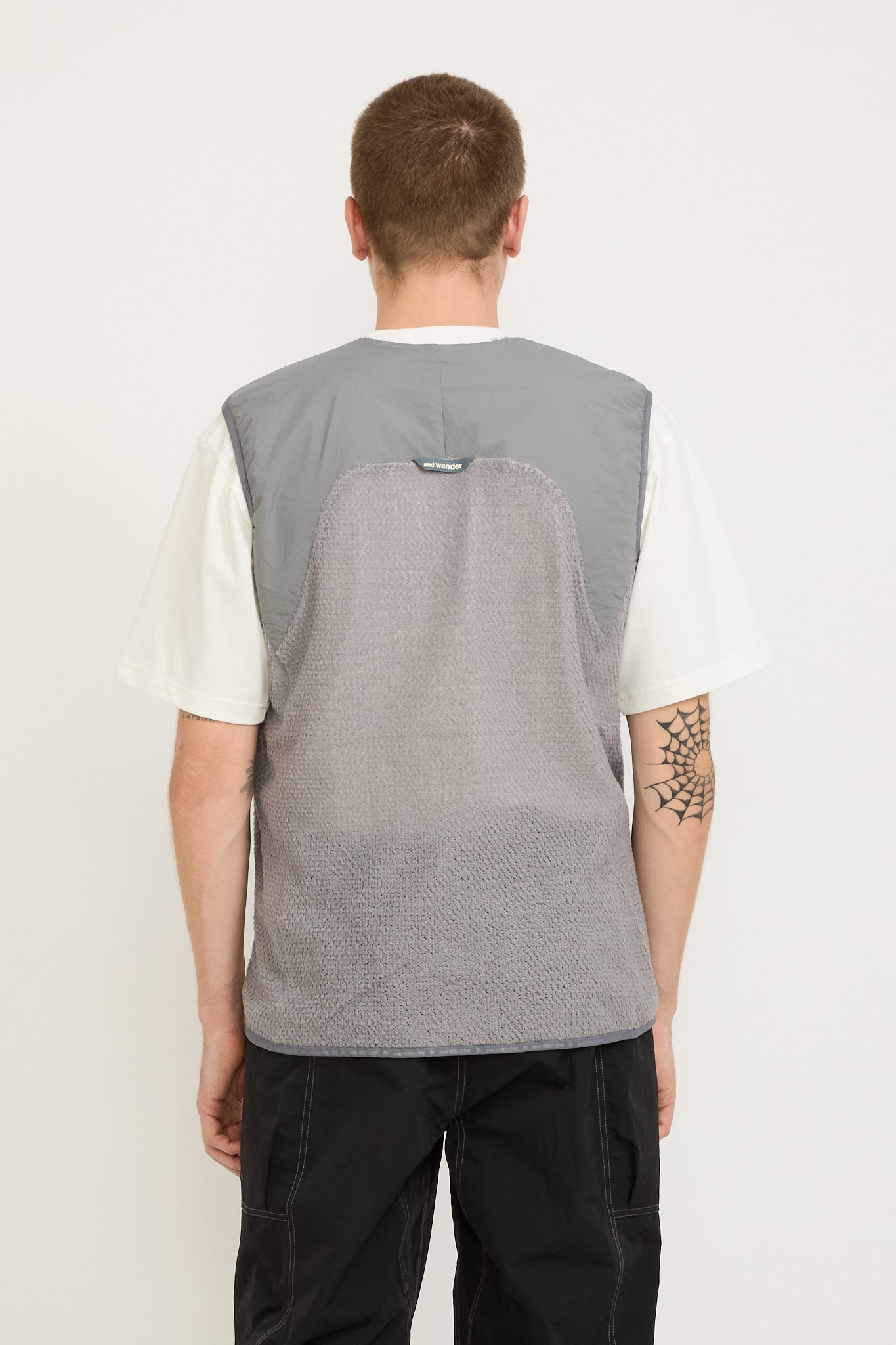 And Wander | Alpha Direct Vest Grey | Maplestore