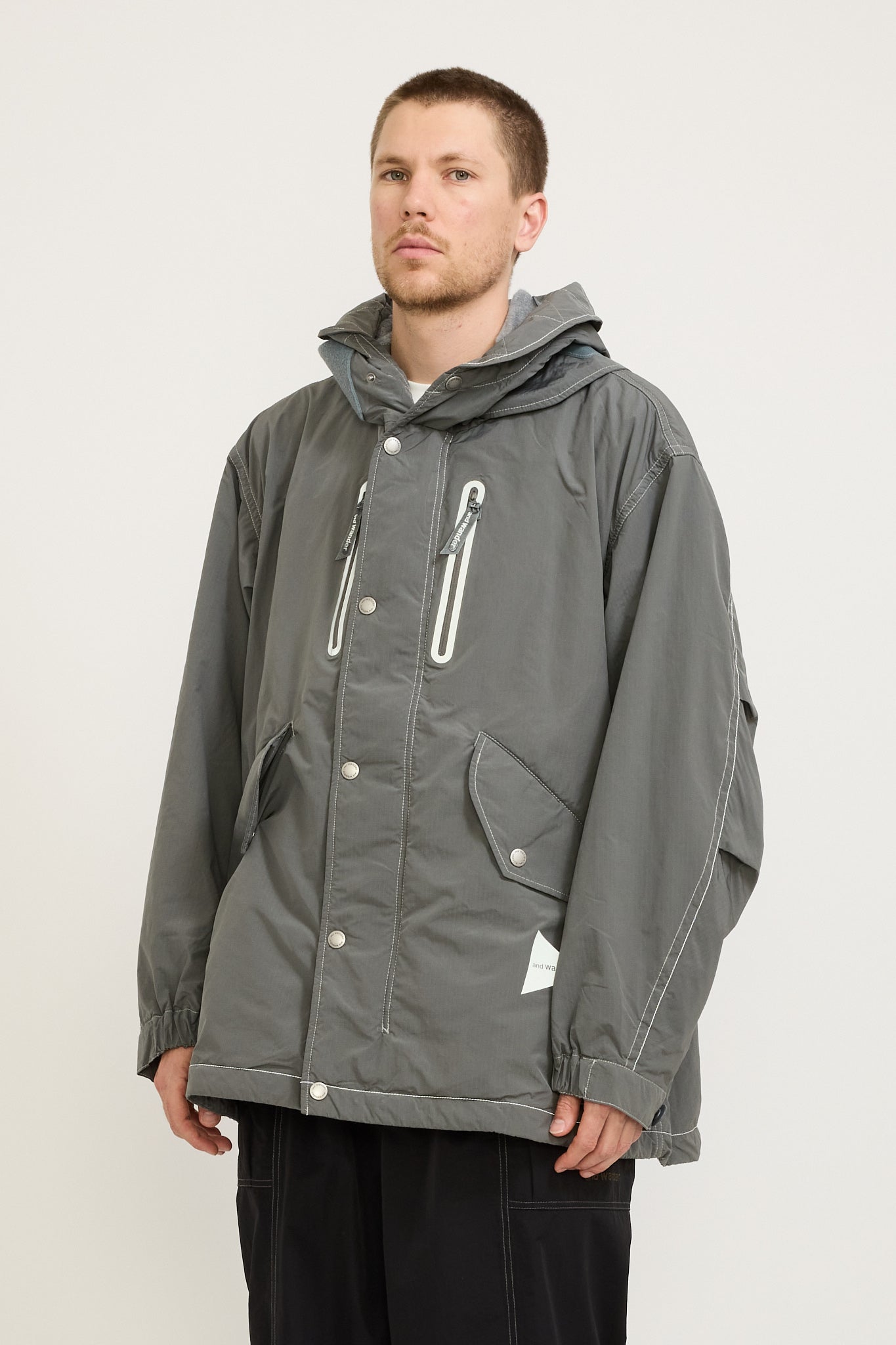 And Wander | Fishtail Octa Coat Grey | Maplestore