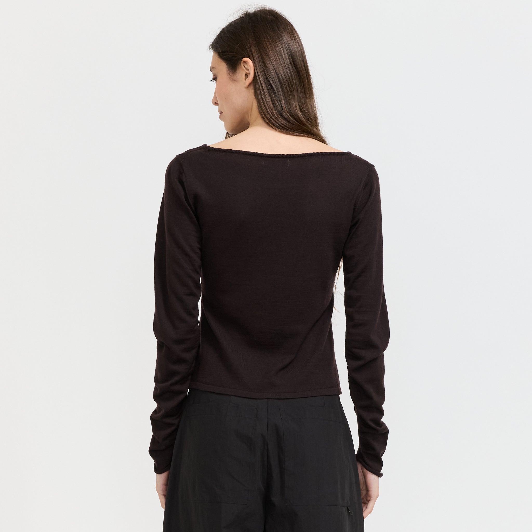 Curved Sleeve Pullover Brown