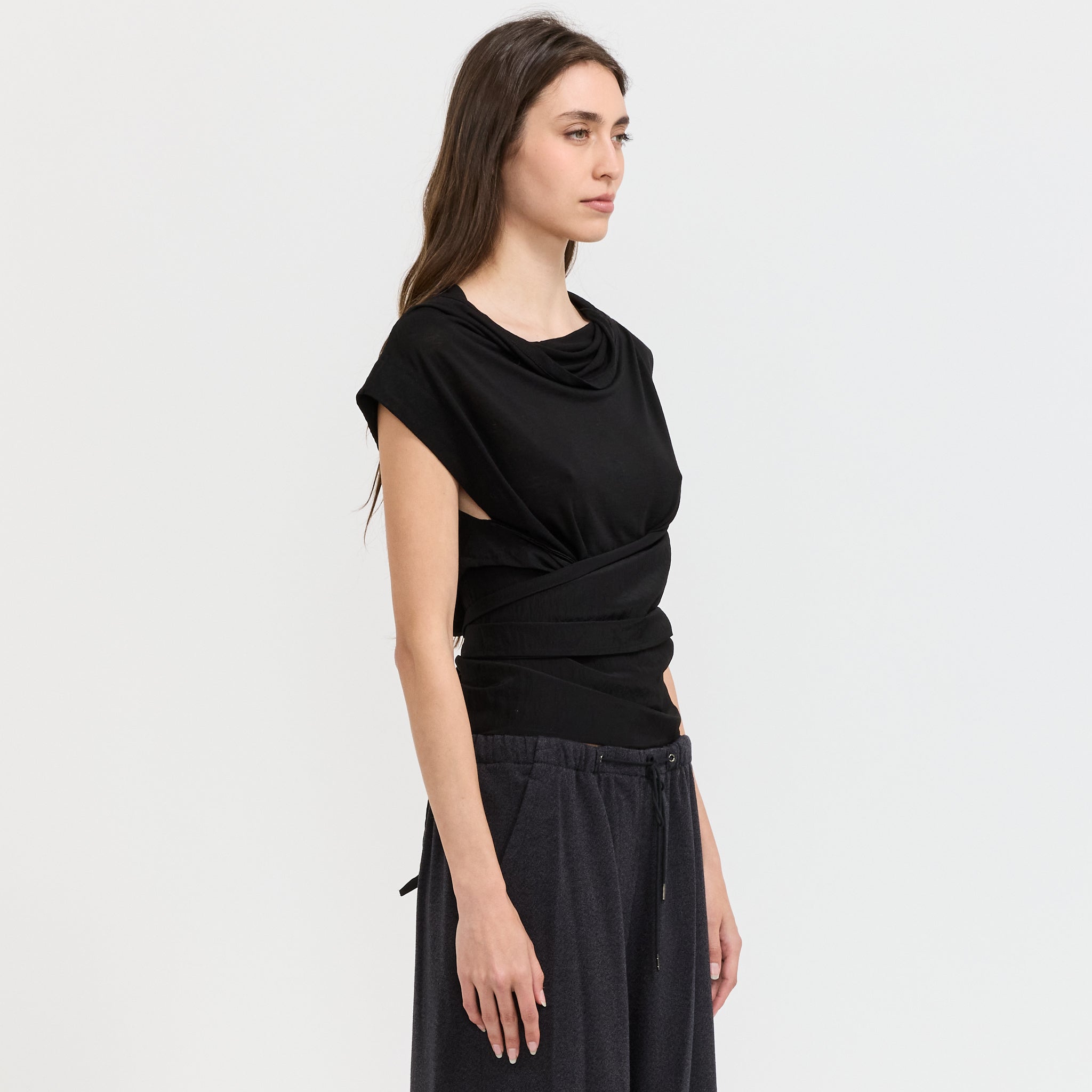 Triangle Wrap Shirt Black
