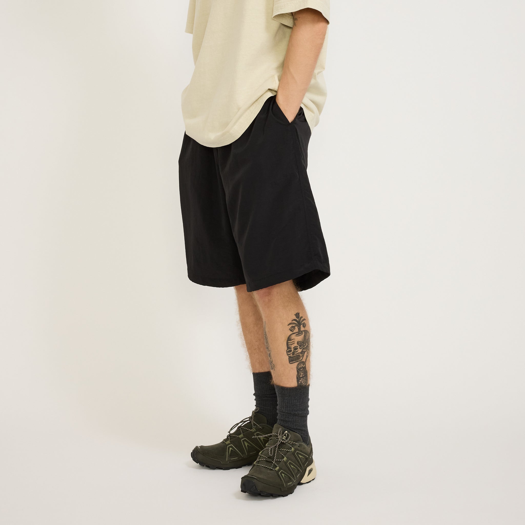 Anglan | Ring Nylon String Half Pants Black | Maplestore