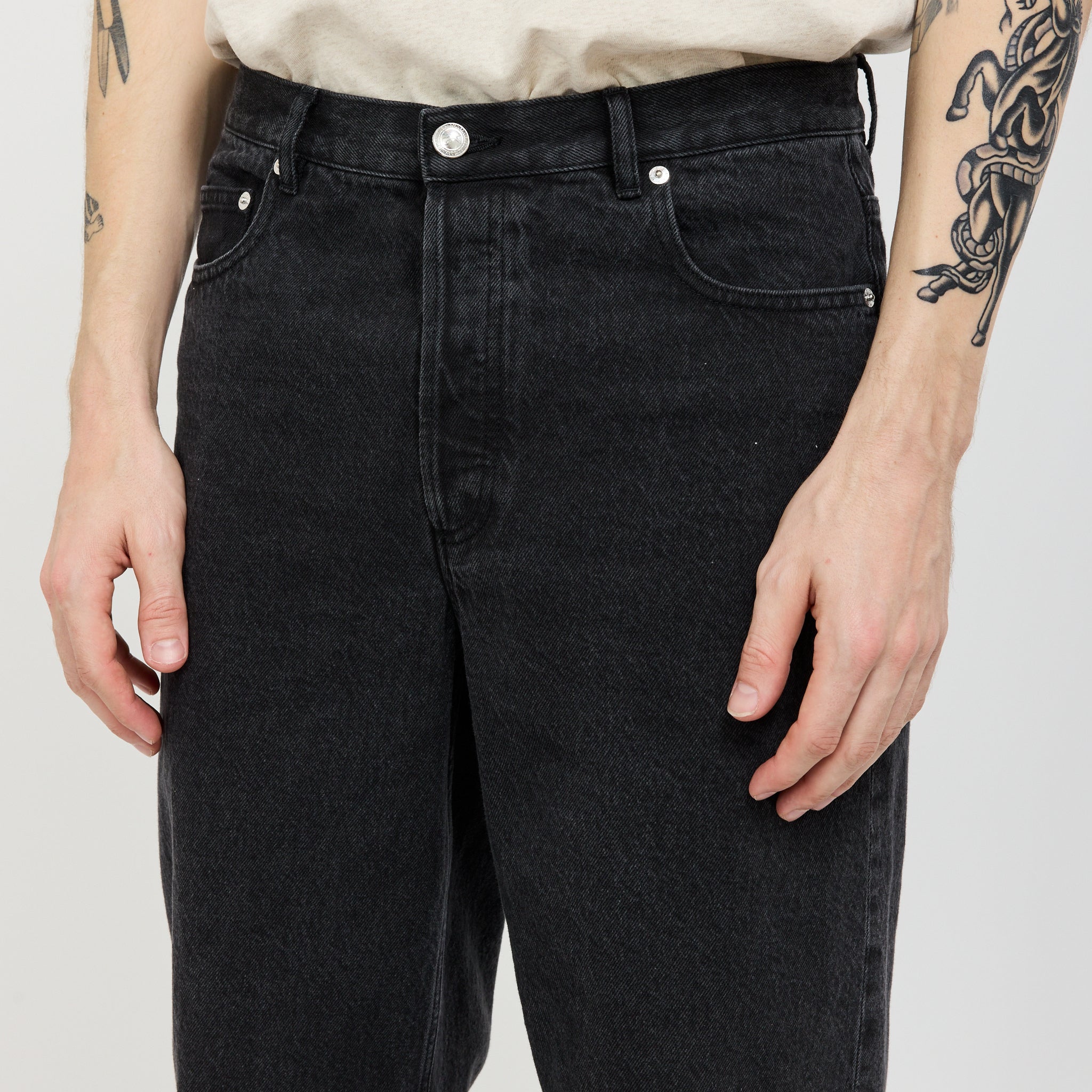 A.P.C. | Aaron Jean Washed Black | Maplestore