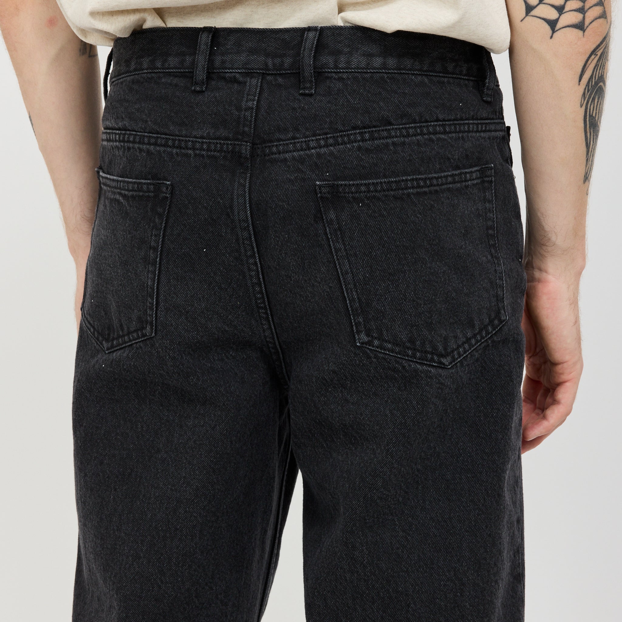 A.P.C. | Aaron Jean Washed Black | Maplestore