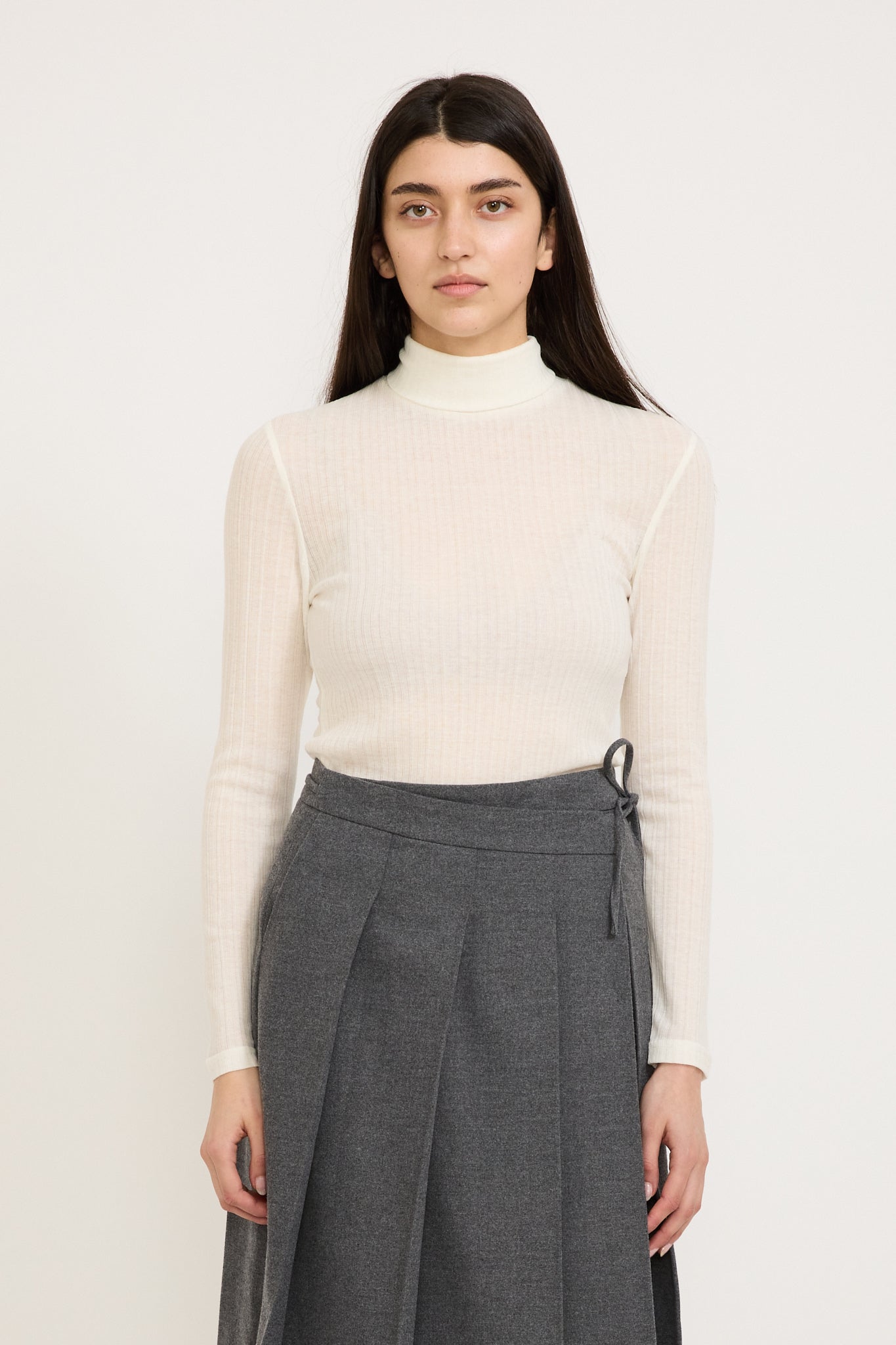 A.P.C. | Assia Top Off White | Maplestore