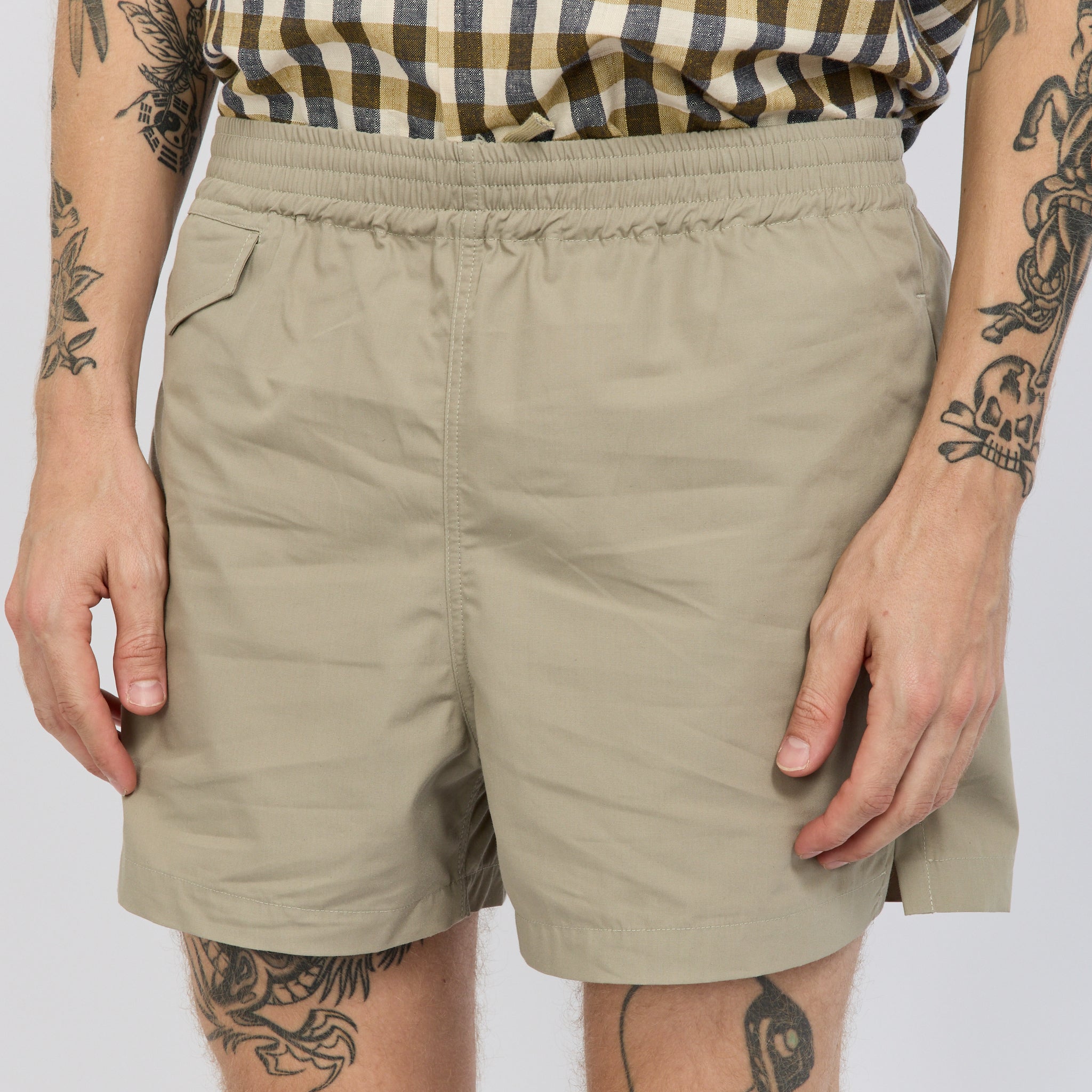 A.P.C. | Axel Short Sage Green | Maplestore