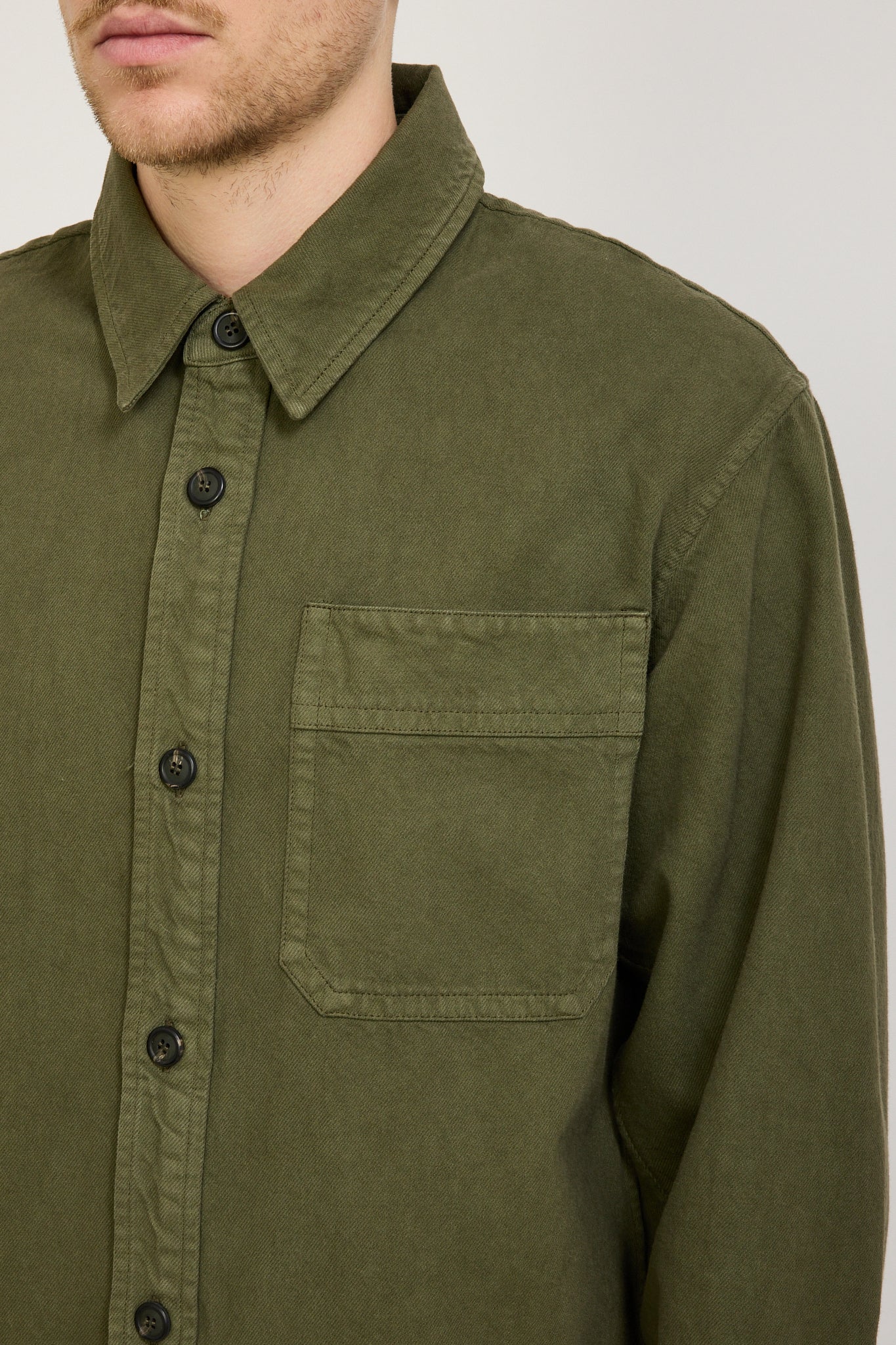 A.P.C. | Basile Cavalier Overshirt Khaki | Maplestore