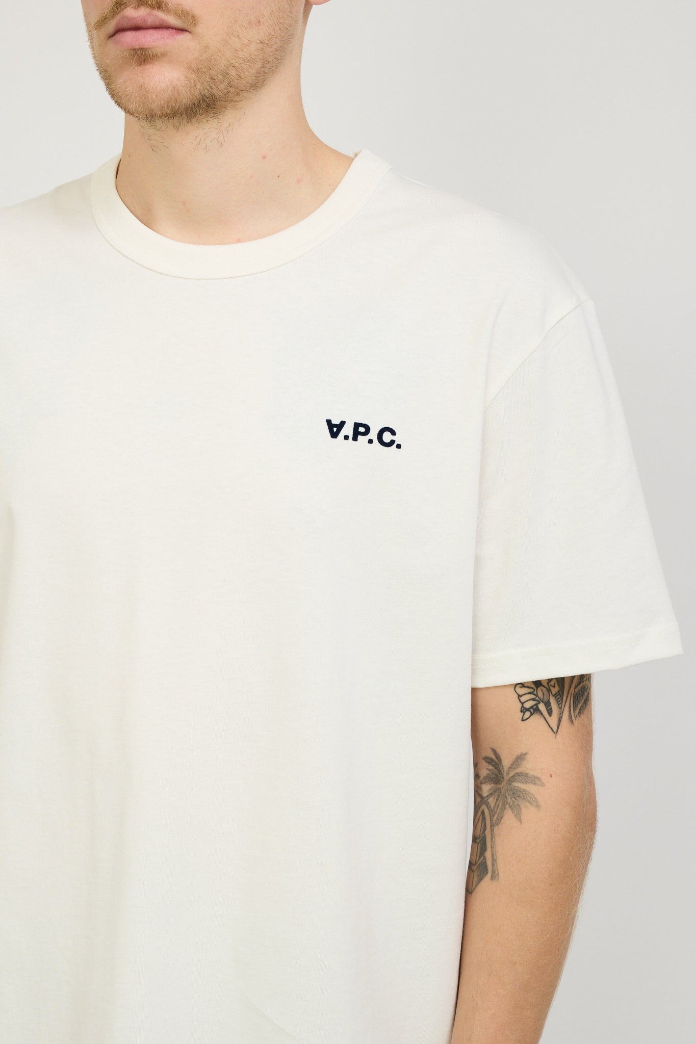 A.P.C. | Boxy Petit VPC T-Shirt White/Dark Navy | Maplestore
