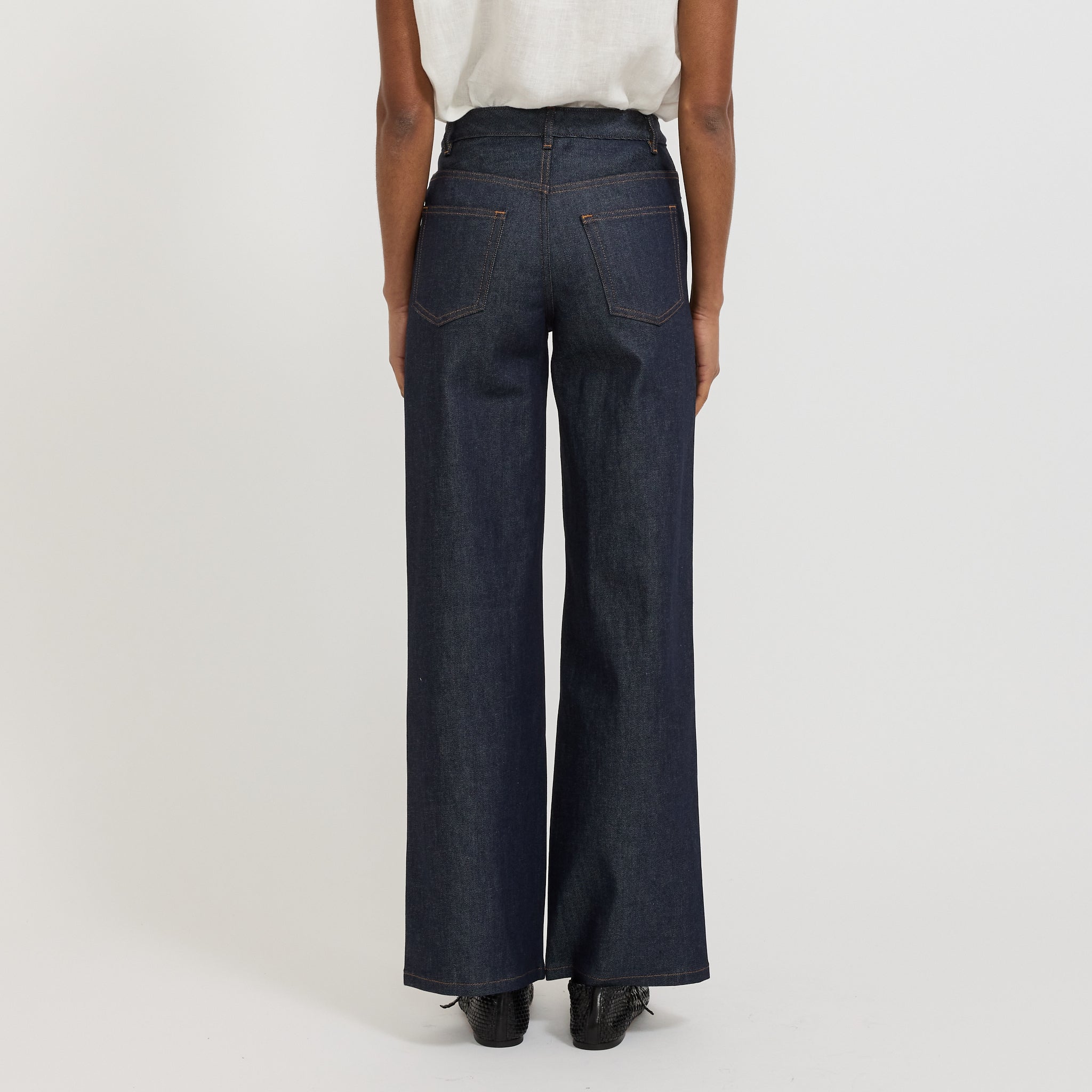 A.P.C. | Elizabeth Jeans Indigo | Maplestore