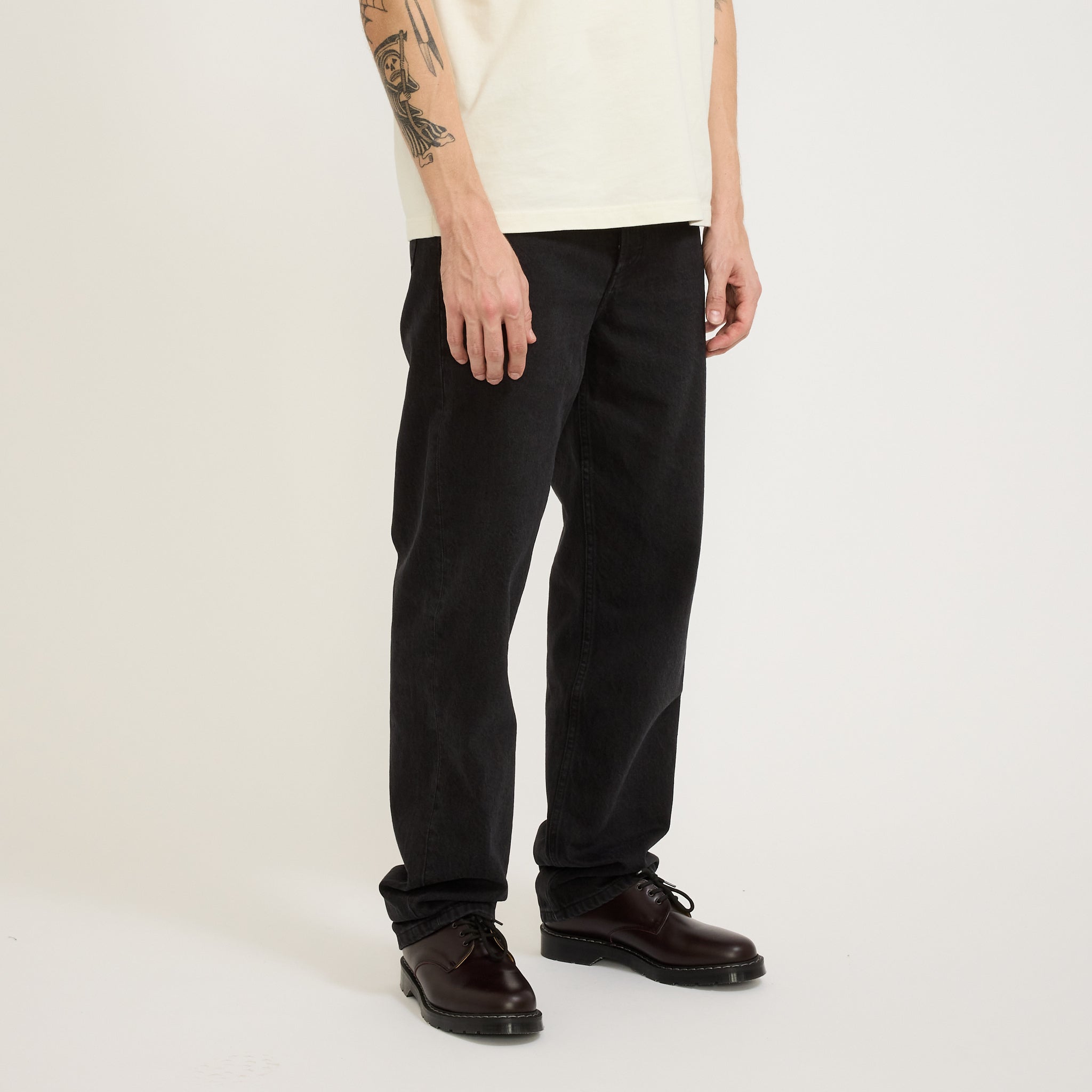 A.P.C. | Fairfax Jean Washed Black | Maplestore