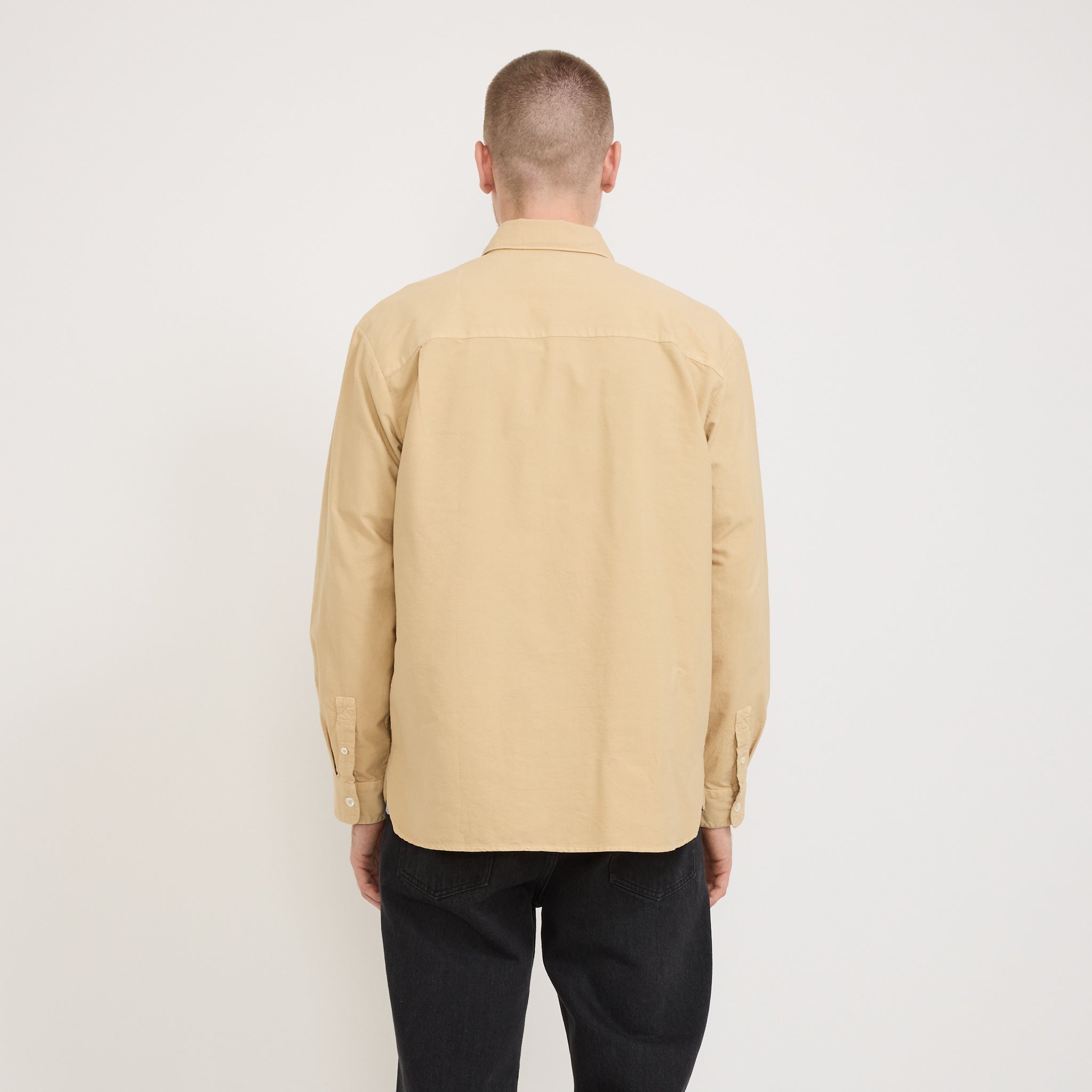 A.P.C. | Mateo Logo Shirt Beige | Maplestore