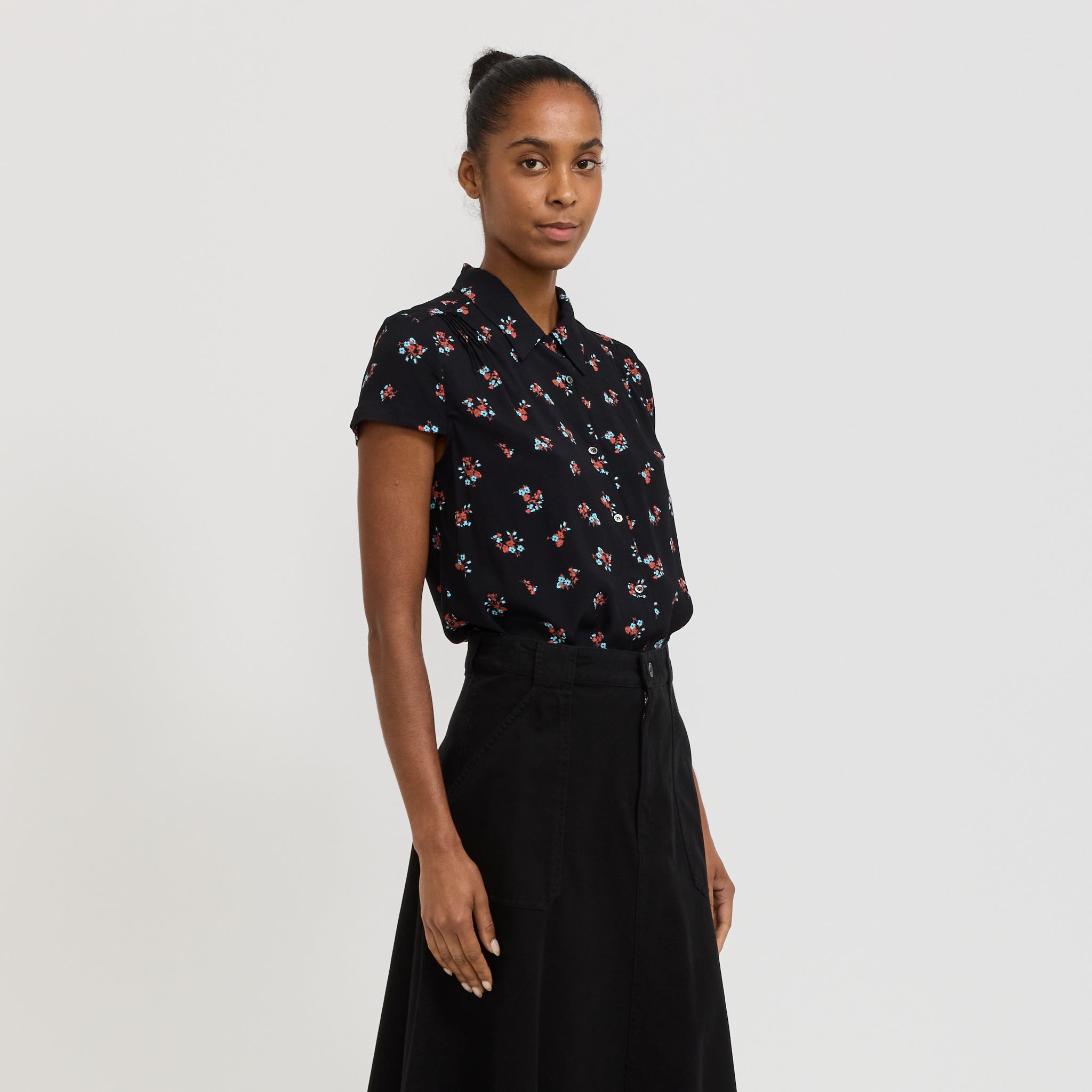 Maya Short Sleeve Shirt Black Floral