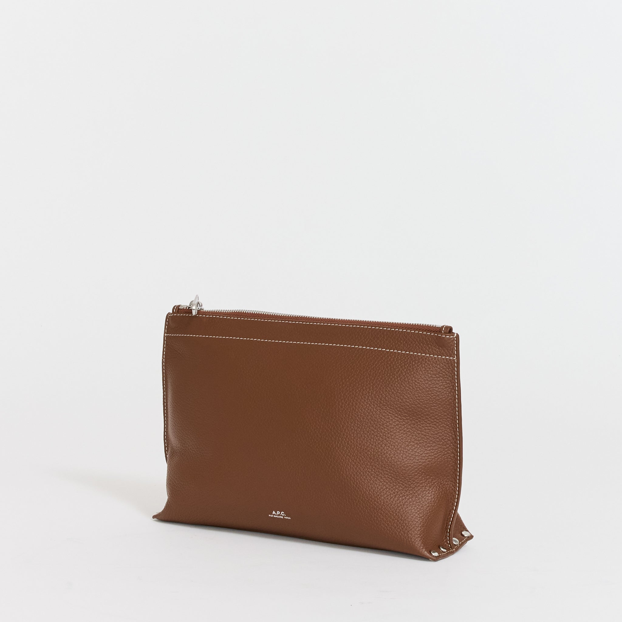 Neige Pouch Clou Brown