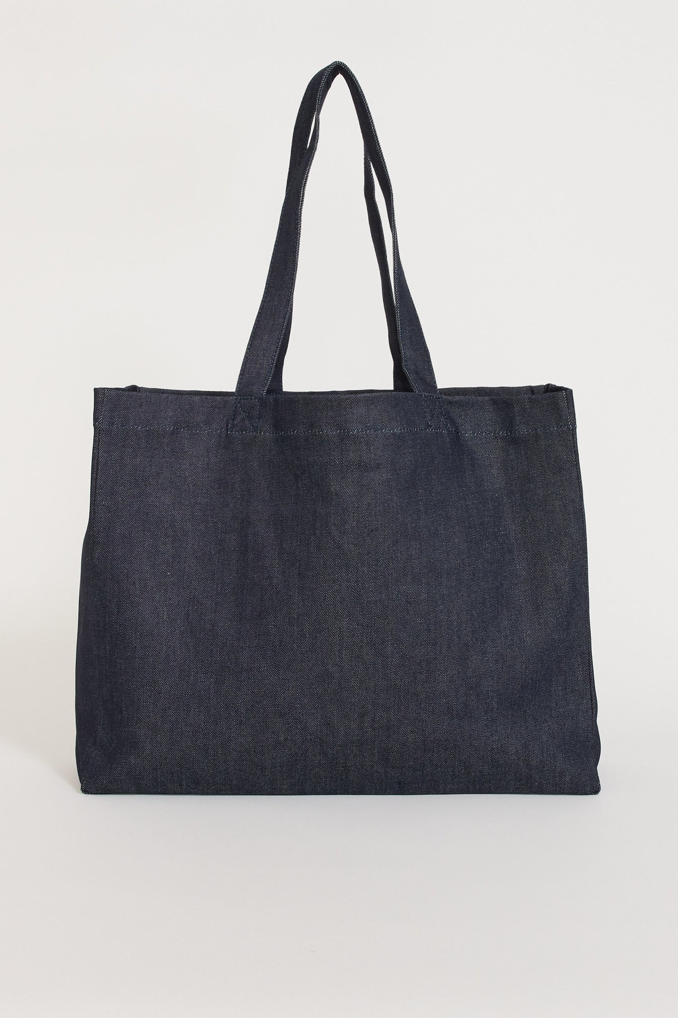 A.P.C. | Daniela Shopping Bag Indigo | Maplestore