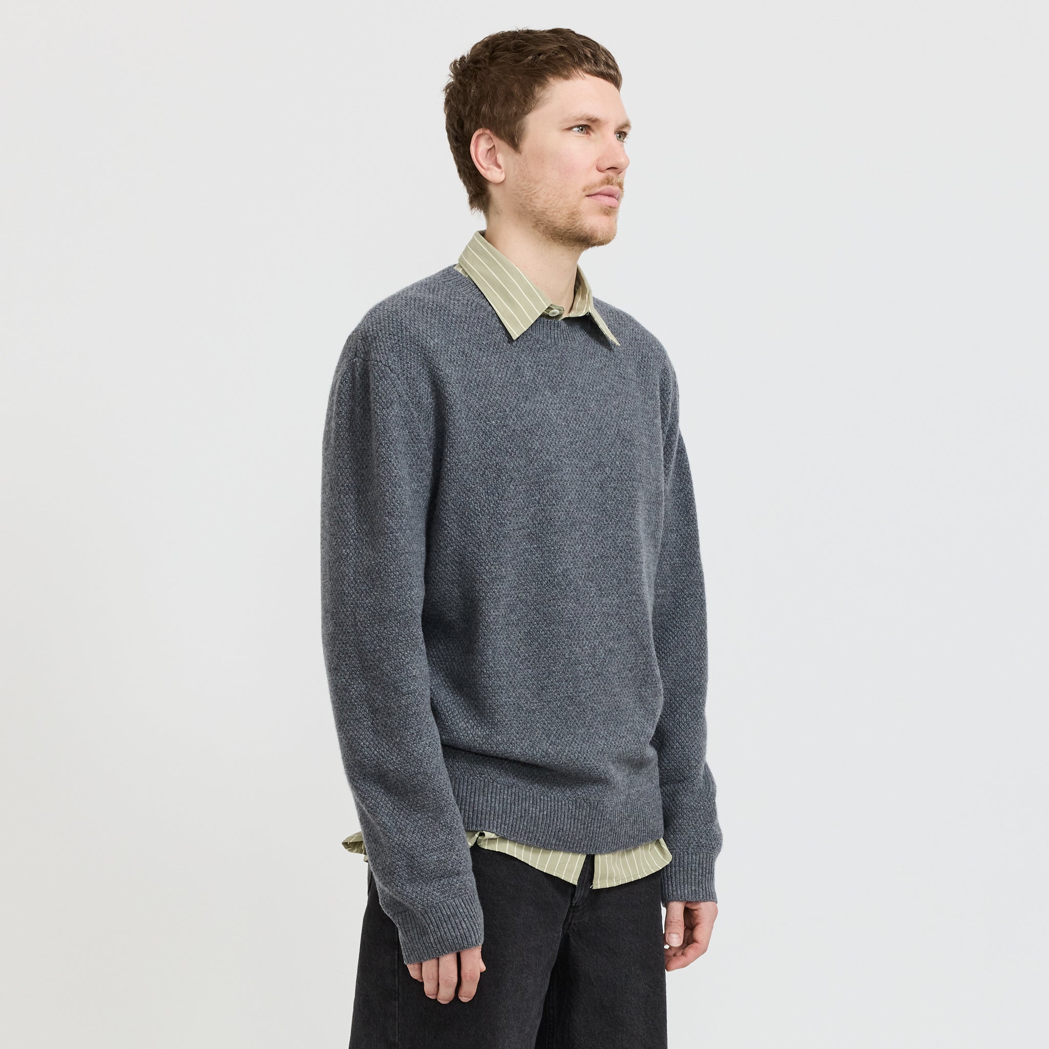 A.P.C. | Thomas Jumper Heathered Anthracite | Maplestore