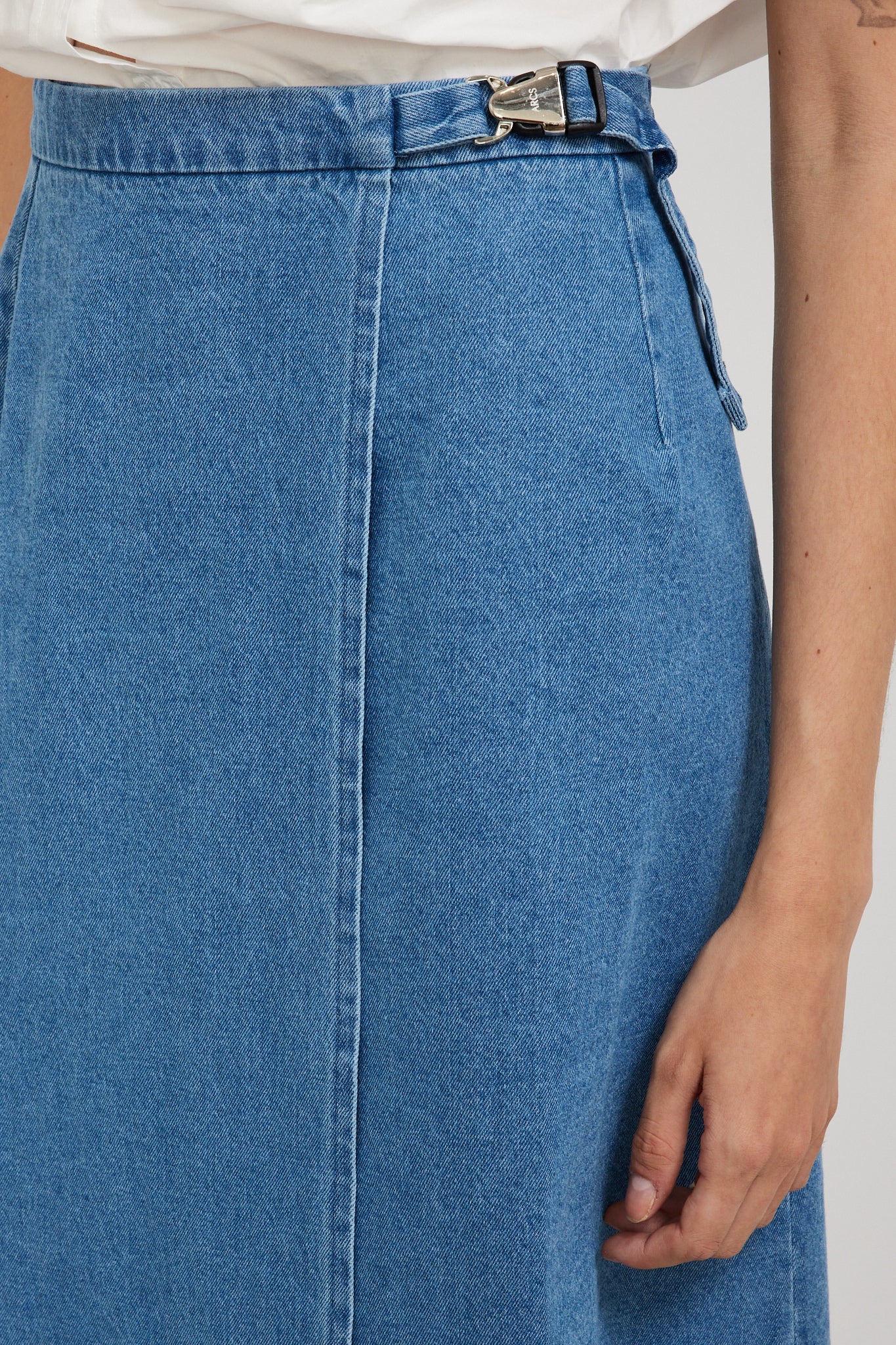 ARCS | Nine Skirt Denim | Maplestore