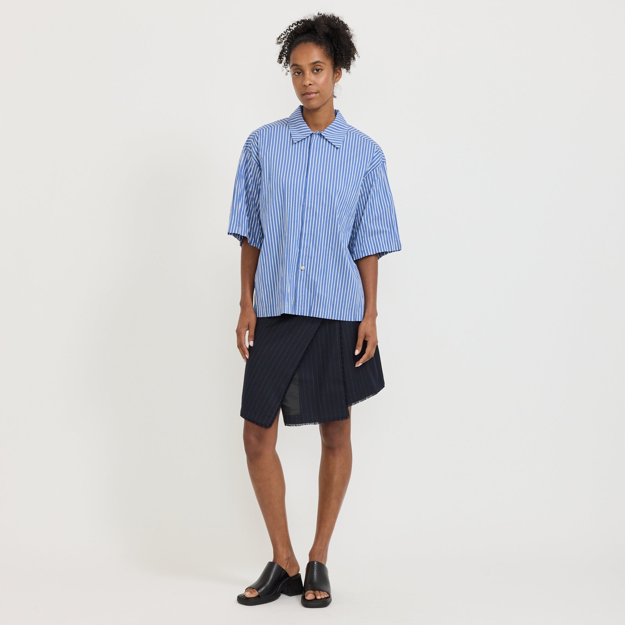 Flip Skirt Pin