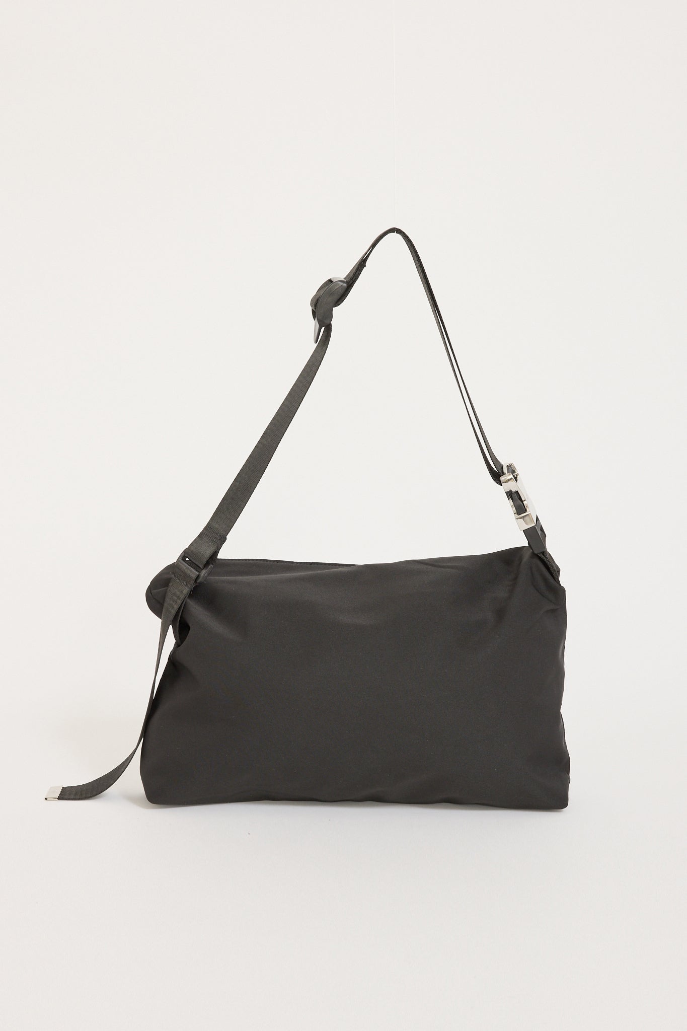 ARCS | Gravity Bag Black | Maplestore