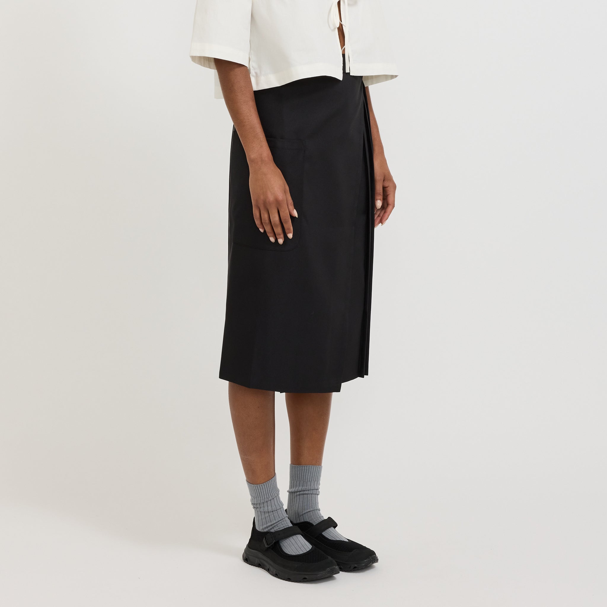 ARCS | Hope Skirt Black | Maplestore