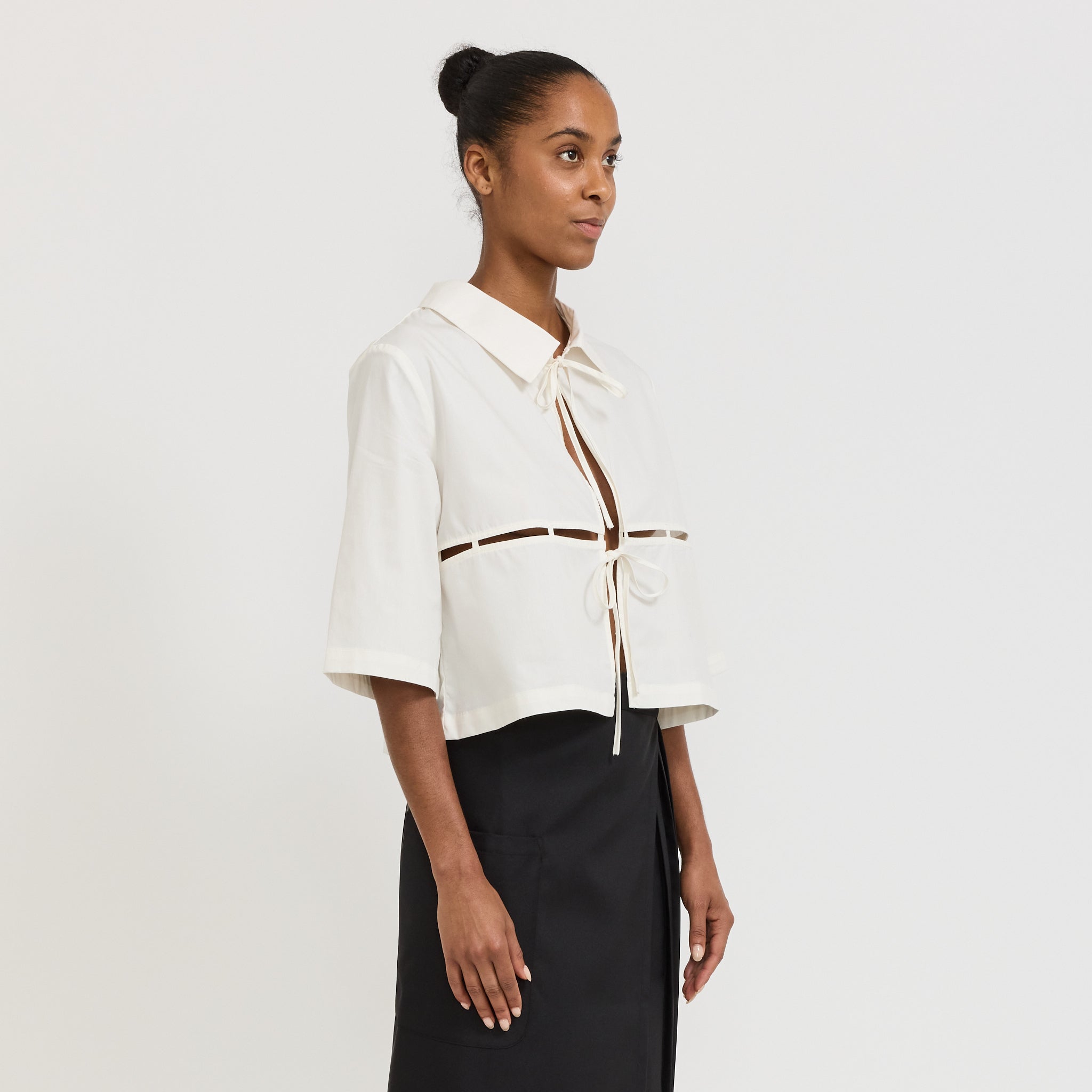 ARCS | Jump Blouse Ecru | Maplestore